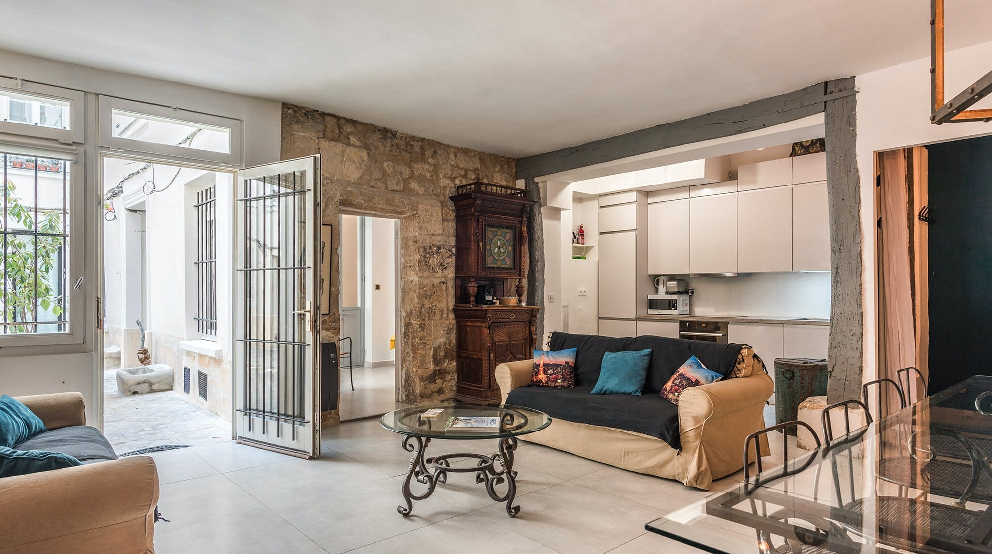 Château Pétrelle Montorgueil Montorgueil – Les Halles: Luxury 6-Bedroom Apartment with Air-Con, Montorgueil – Les Halles, Paris