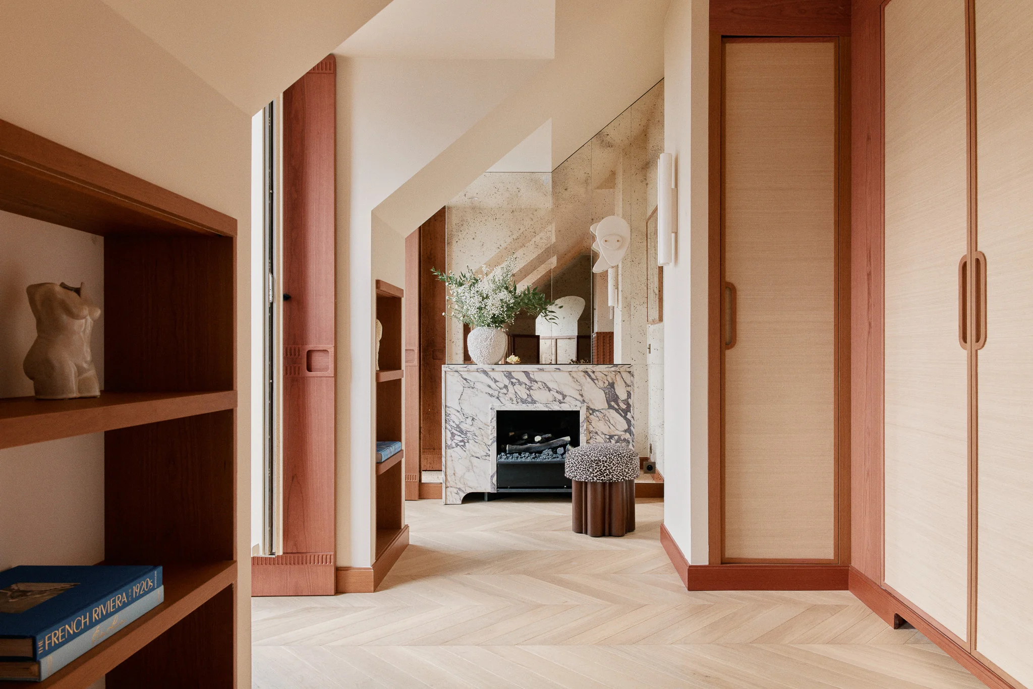 Château Pigalle Paris South Pigalle: Luxury 1-Bedroom Apartment with Rooftop Views, Paris