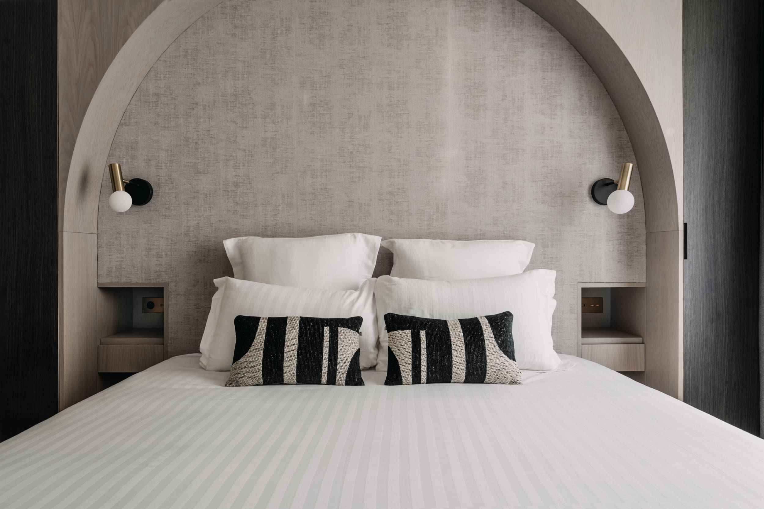 Château Pompidou Montorgueil Montorgueil – Les Halles: Elegant 2-Bedroom Apartment with Air-Con, Montorgueil – Les Halles