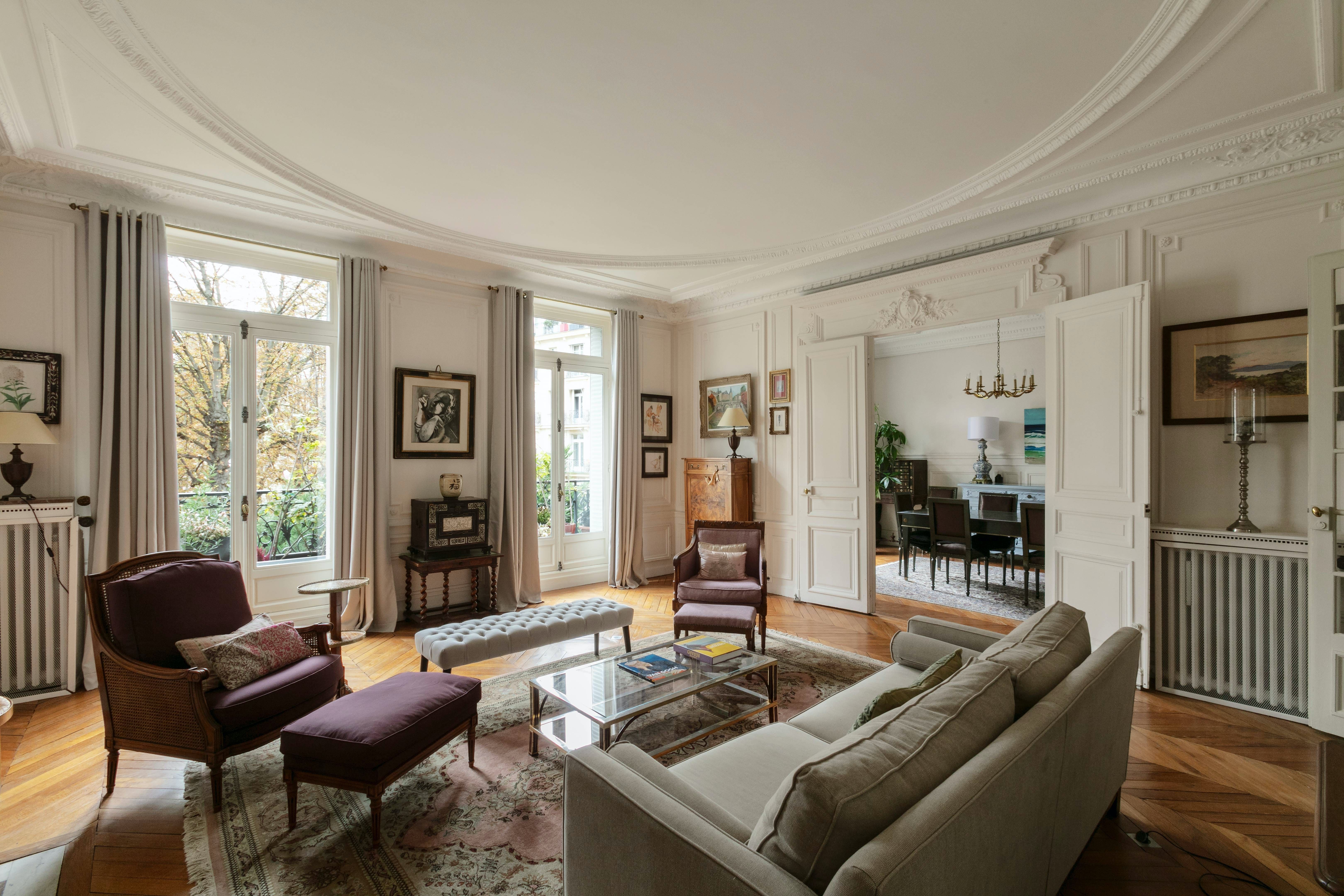 Château Ranelagh Paris Saint Germain des Prés – Odéon: Elegant 3-Bedroom Apartment Perfect for Families, Paris