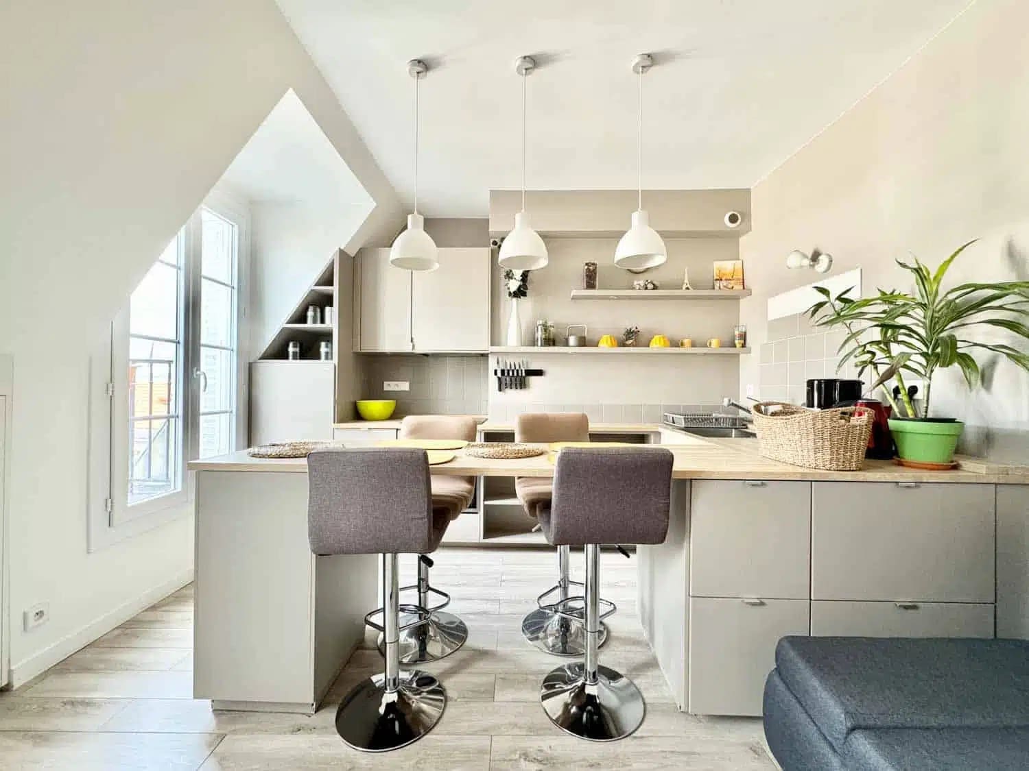 Château Rive Gauche Paris Eiffel Tower: Elegant 1-Bedroom Apartment with Eiffel Tower Views, Paris