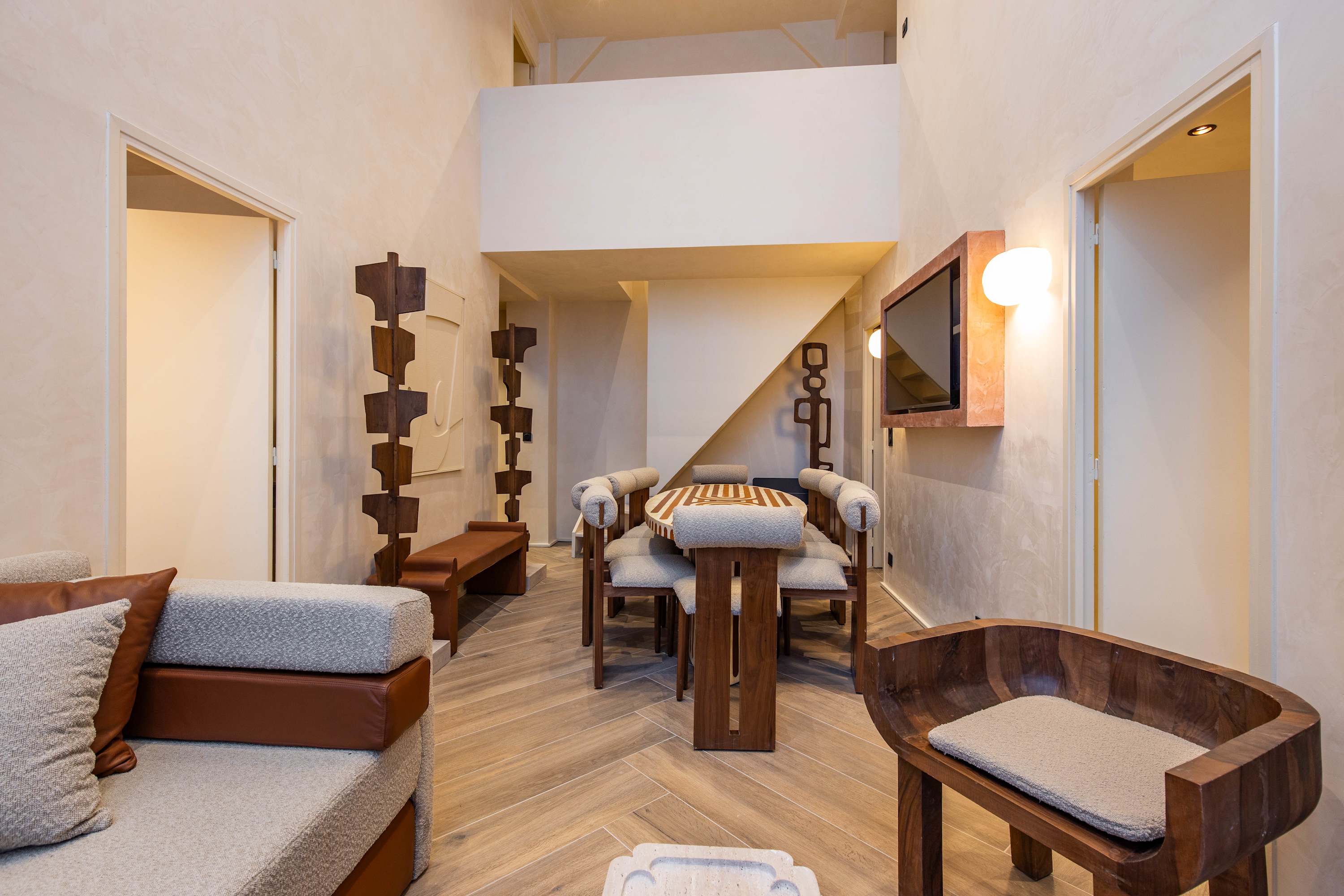 Château Sablon Montparnasse: Spacious 5-Bedroom Townhouse for Families, Montparnasse Paris