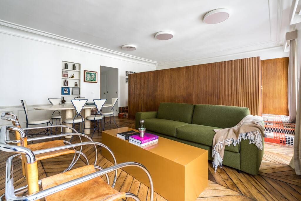 Château Saint-Denis Paris Montorgueil – Les Halles 3: Elegant 4-Bedroom Apartment in Central Paris with Family-Friendly Features