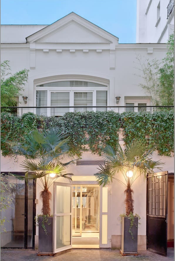 Château Saint-Eustache Montorgueil Montorgueil – Les Halles 2: Elegant 3-Bedroom Loft with Sauna in Montorgueil, Paris