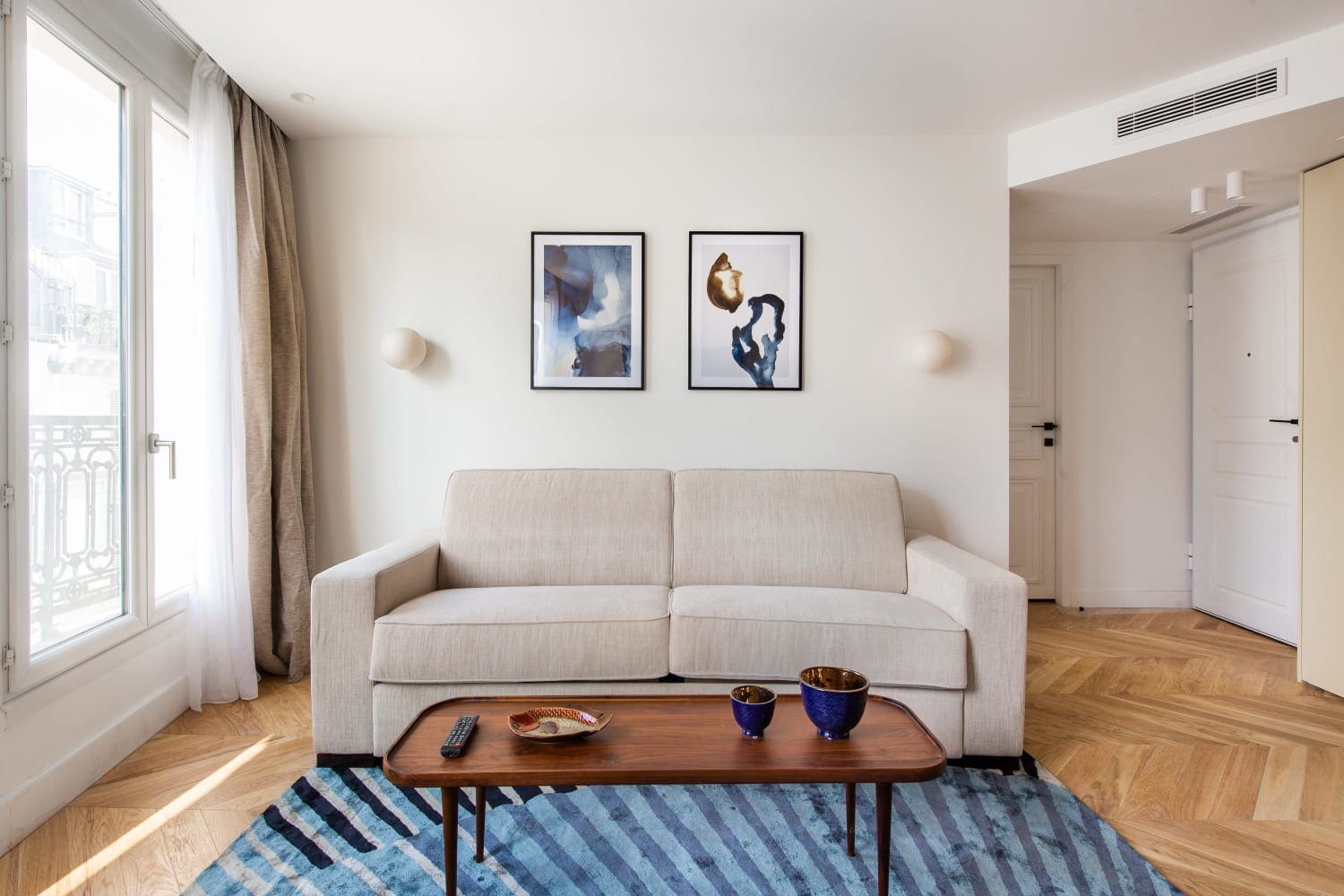Château Saint-Georges Pigalle: Elegant 3-Bedroom Apartment with Air-Con, South Pigalle