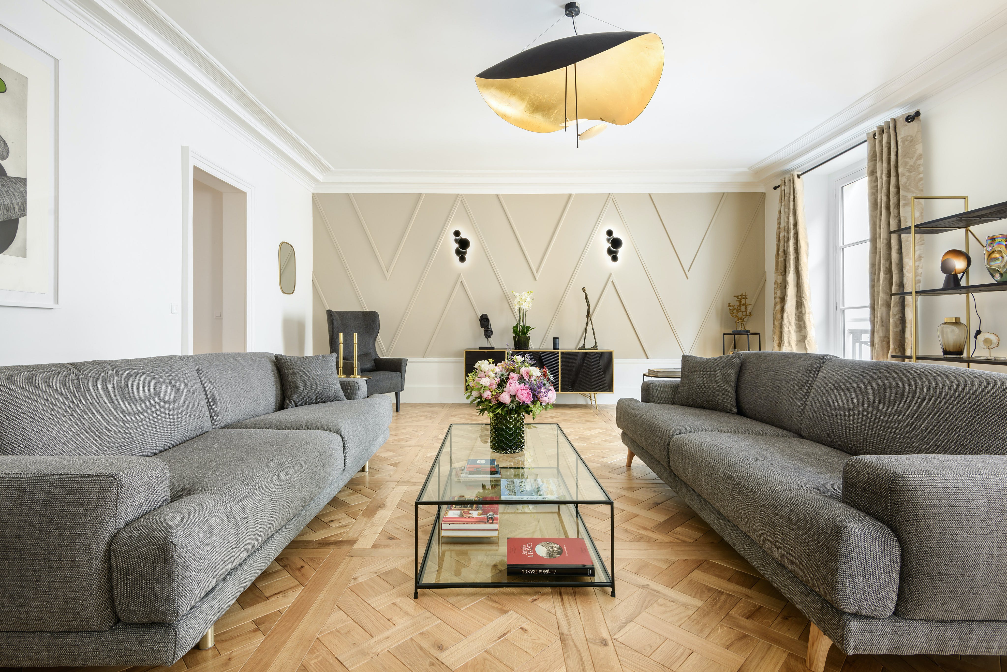 Château Saint-Louis Marais: Luxury 2-Bedroom Apartment for Families, Le Marais, Paris