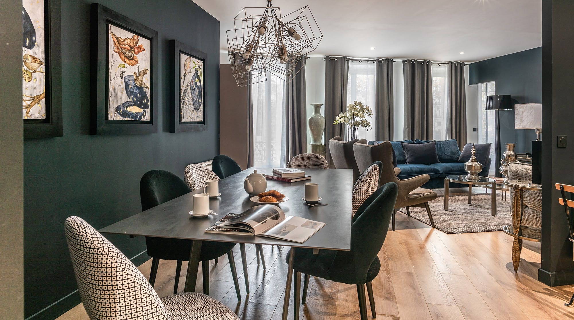 Château Saint-Martin Marais: Luxury 4-Bedroom Apartment with Elegant Interiors, Le Marais