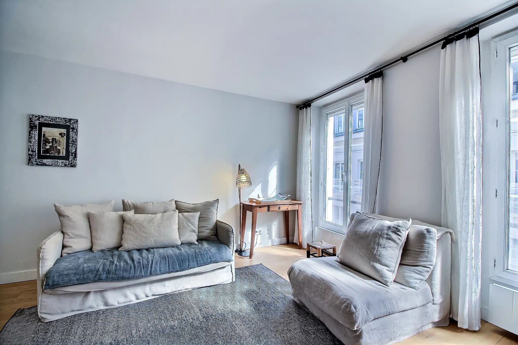 Château Saint-Sauveur Montorgueil: Modern 2-Bedroom Apartment with Air-Con, Montorgueil – Les Halles