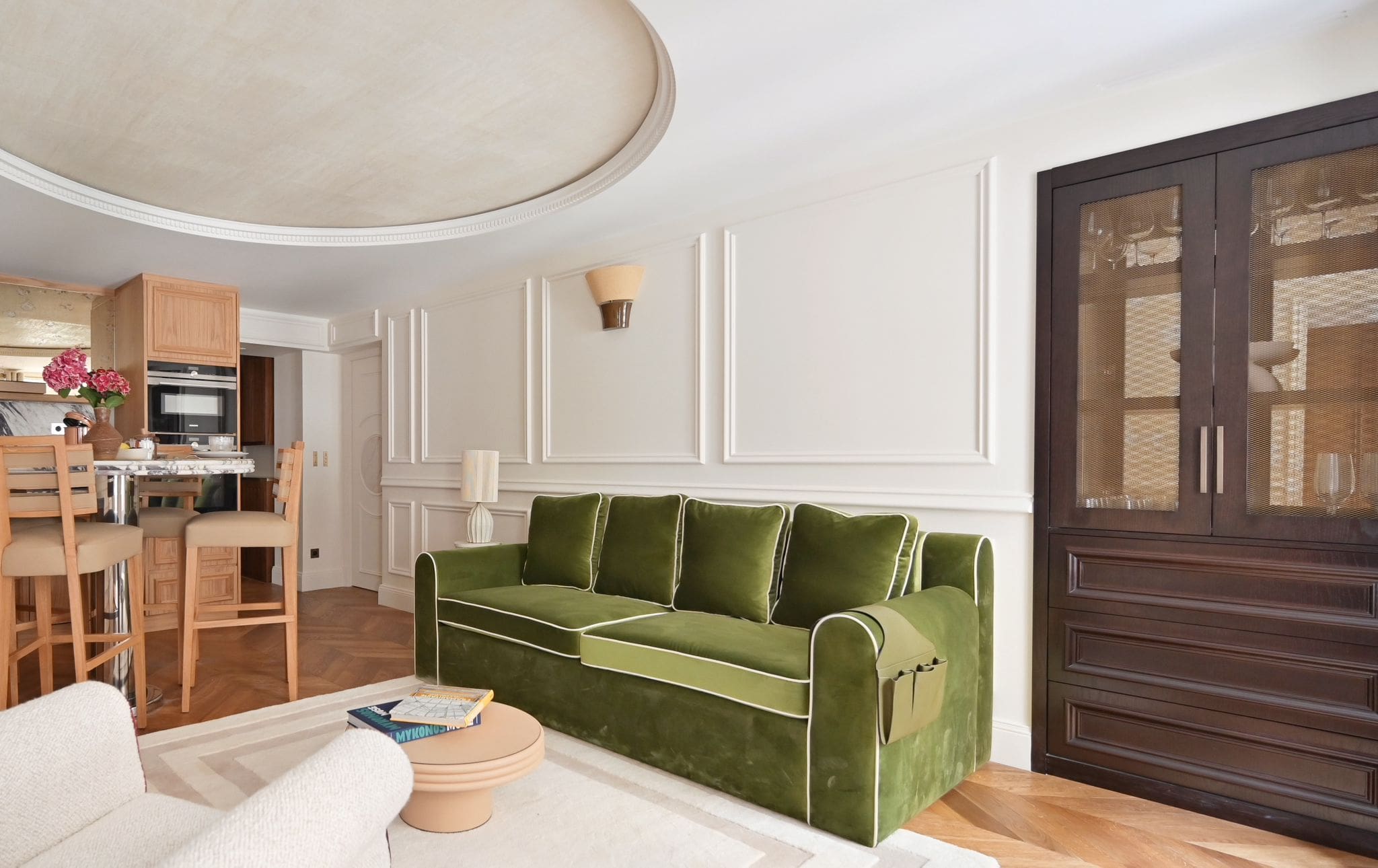 Château Sentier Paris Montorgueil – Les Halles 6: Elegant 2-Bedroom Apartment with Air-Con, Montorgueil – Les Halles