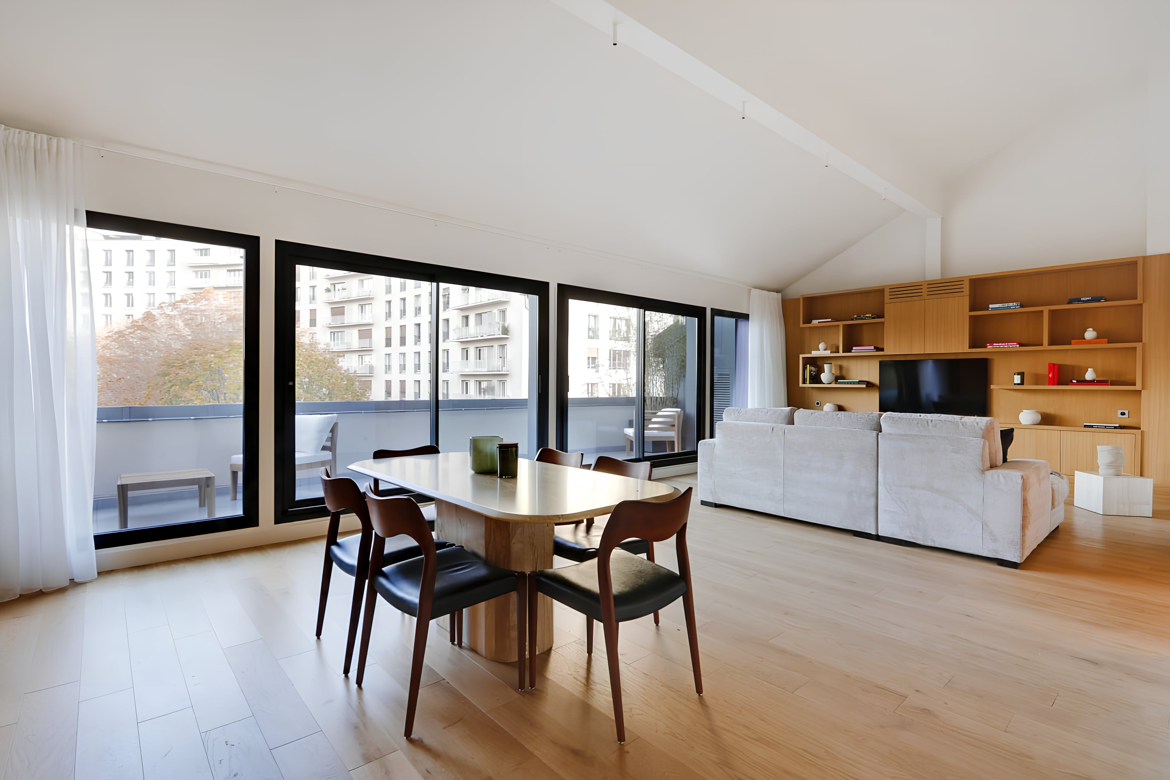 Château Sycamore Trocadéro Trocadéro: Elegant 2-Bedroom Apartment with Balcony, Paris Trocadéro