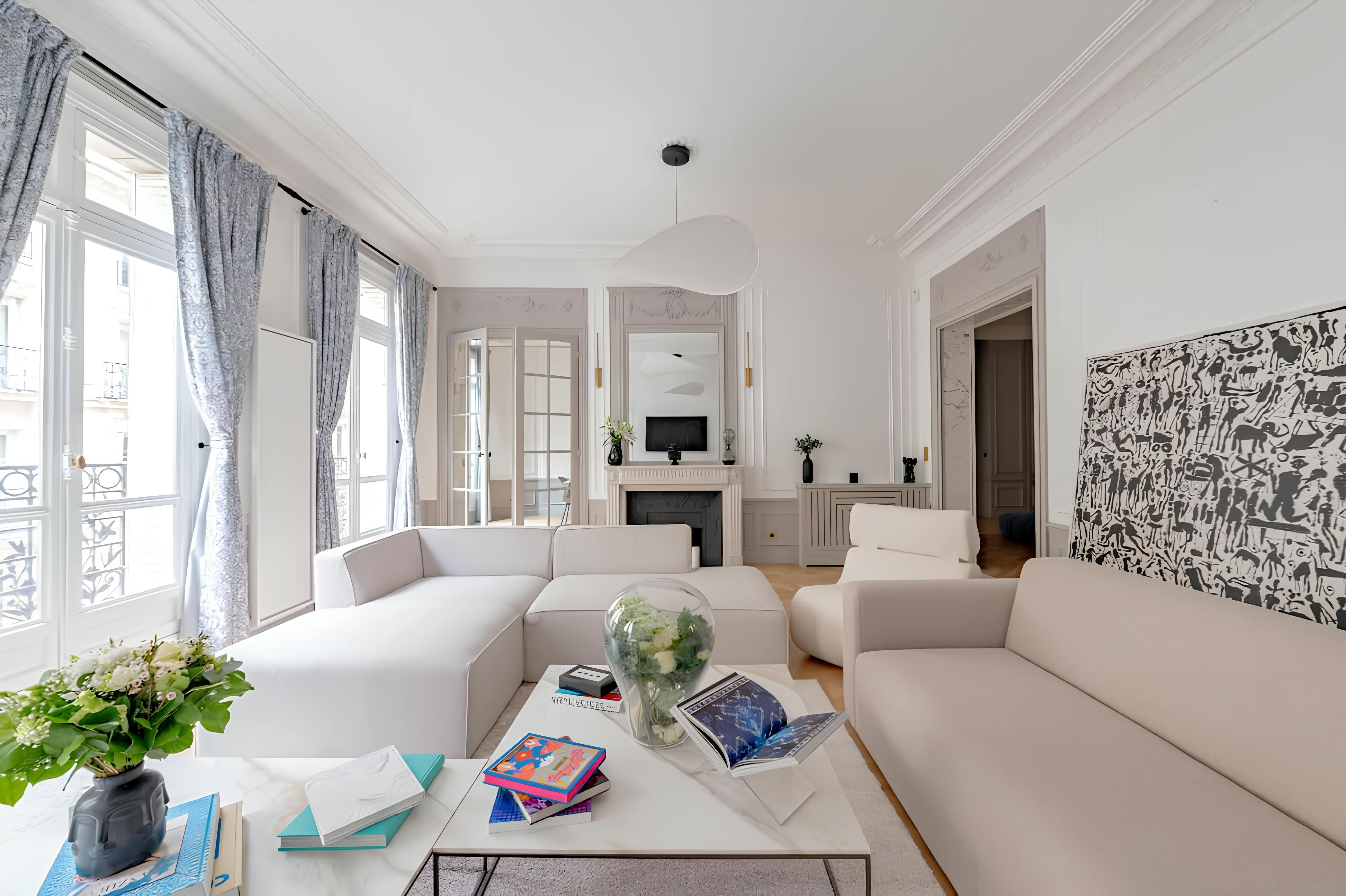 Château Trocadéro Paris Trocadéro: 2-Bedroom Townhouse with Juliet Balcony, Trocadéro Paris