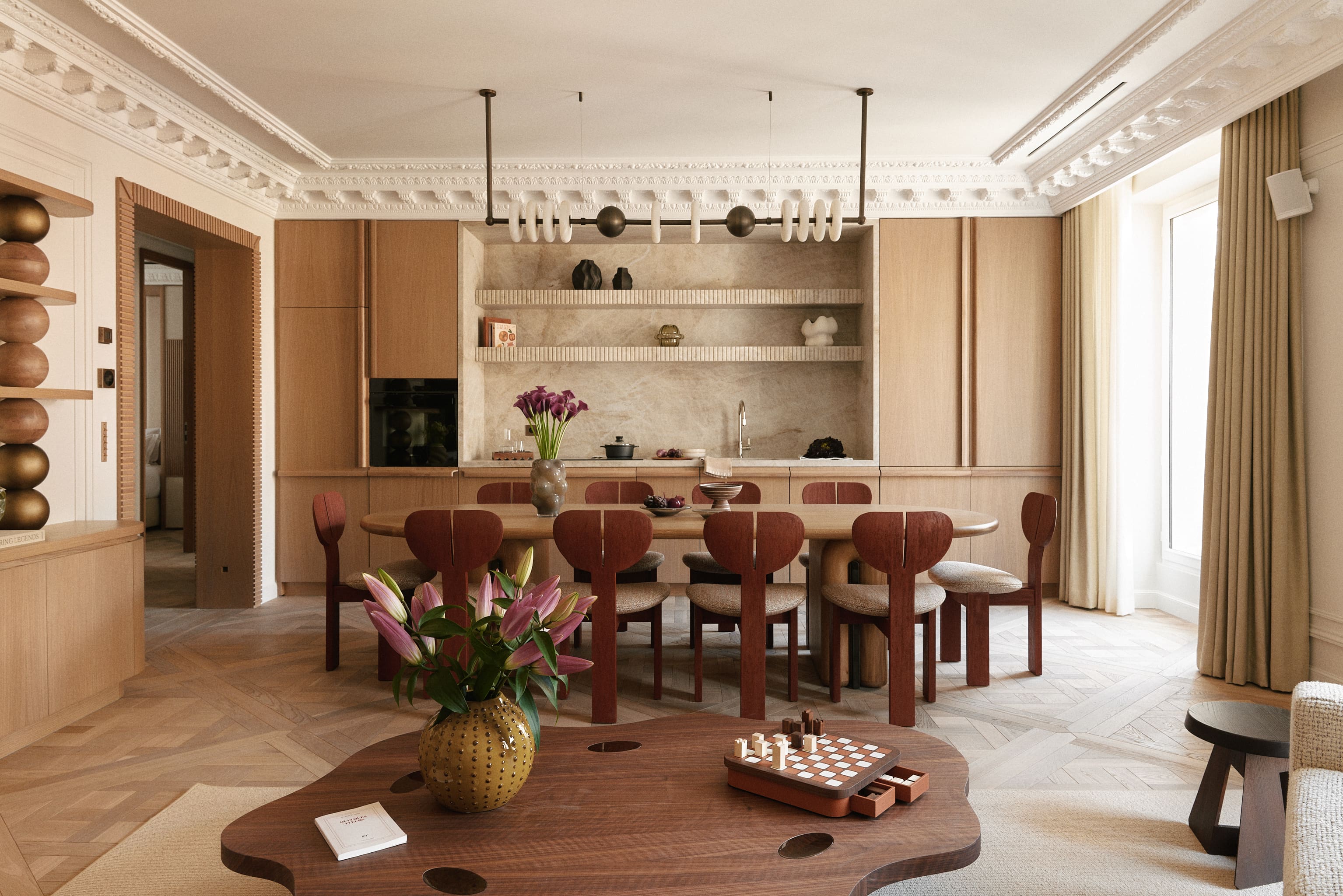 Château Tuileries Louvre: Elegant 3-Bedroom Apartment with Concierge Service, Louvre – Palais Royal