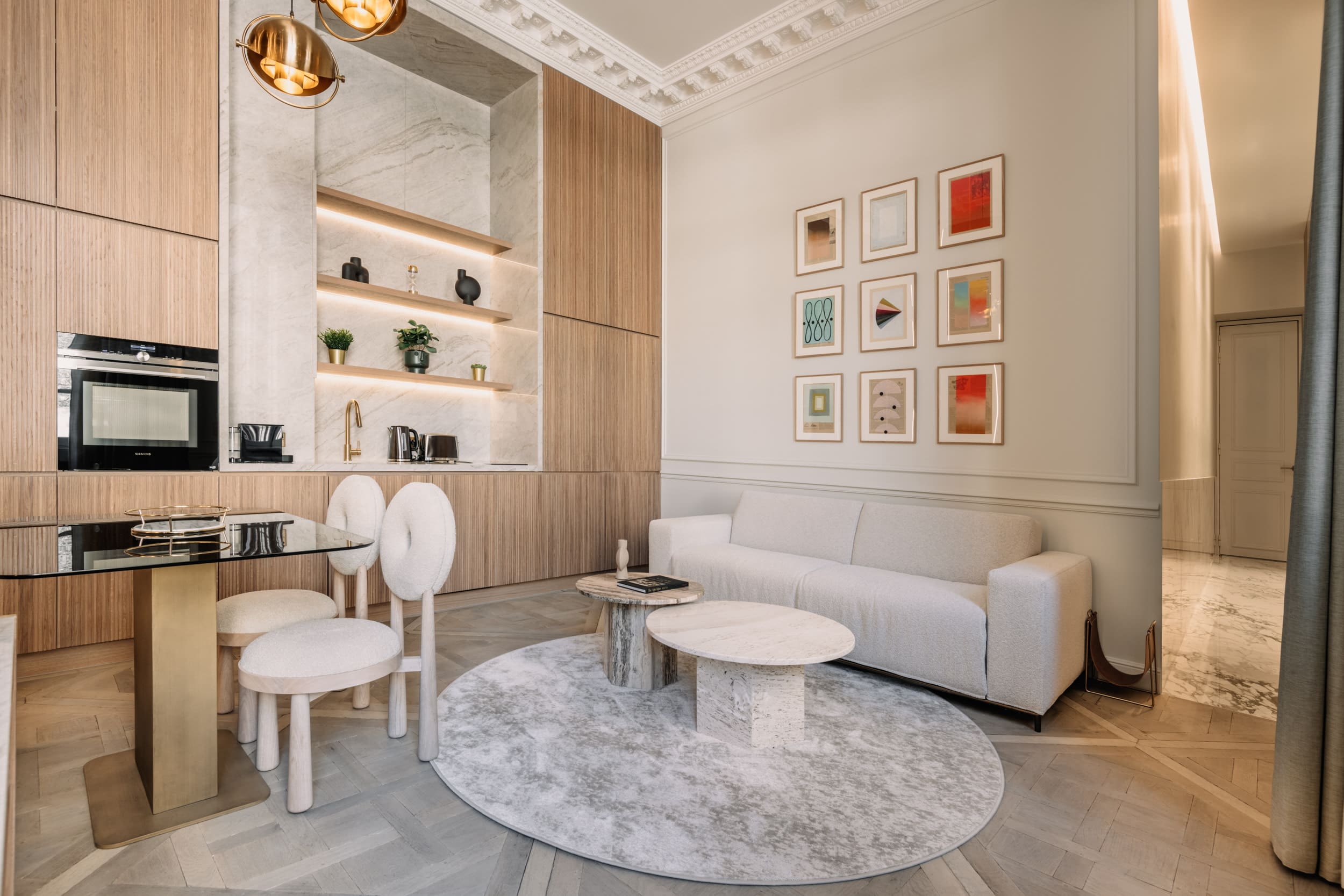 Château Tuileries Paris: Elegant 1-Bedroom Luxury Apartment with Concierge Services, Louvre – Palais Royal