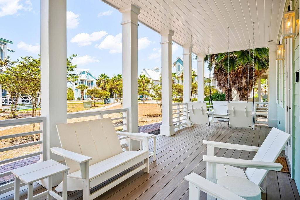 Coastal Haven Villa Austin 3: Luxury 7-Bedroom Villa with Ocean Views and Pool, Austin Texas