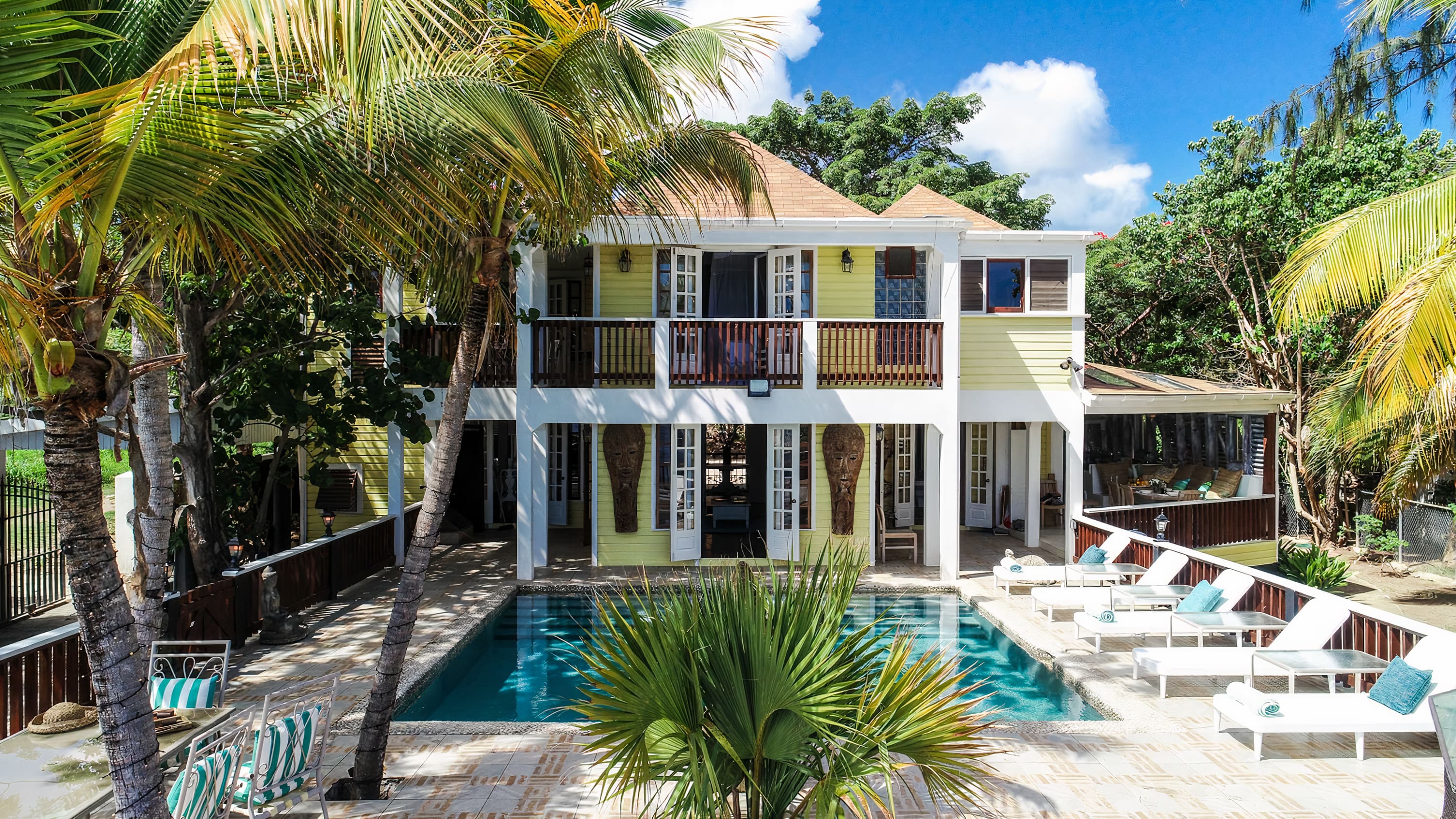 Colonial Harbour House: Waterfront 6-Bedroom Luxury Apartment Rental Antigua with Private Pool and Guest House