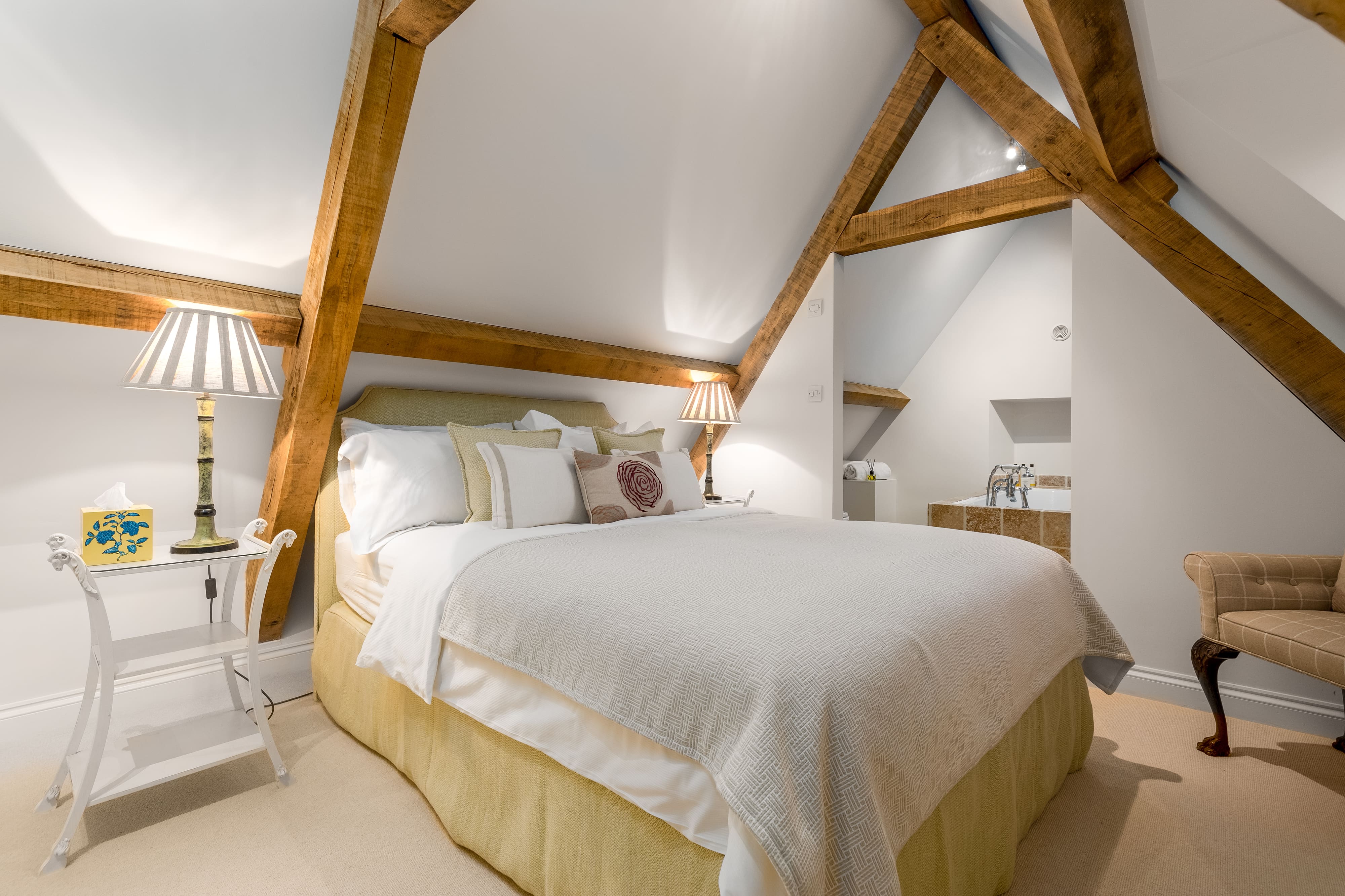 Corte del Cielo: Luxury 3-Bedroom Apartment with Countryside Charm, Chipping Norton