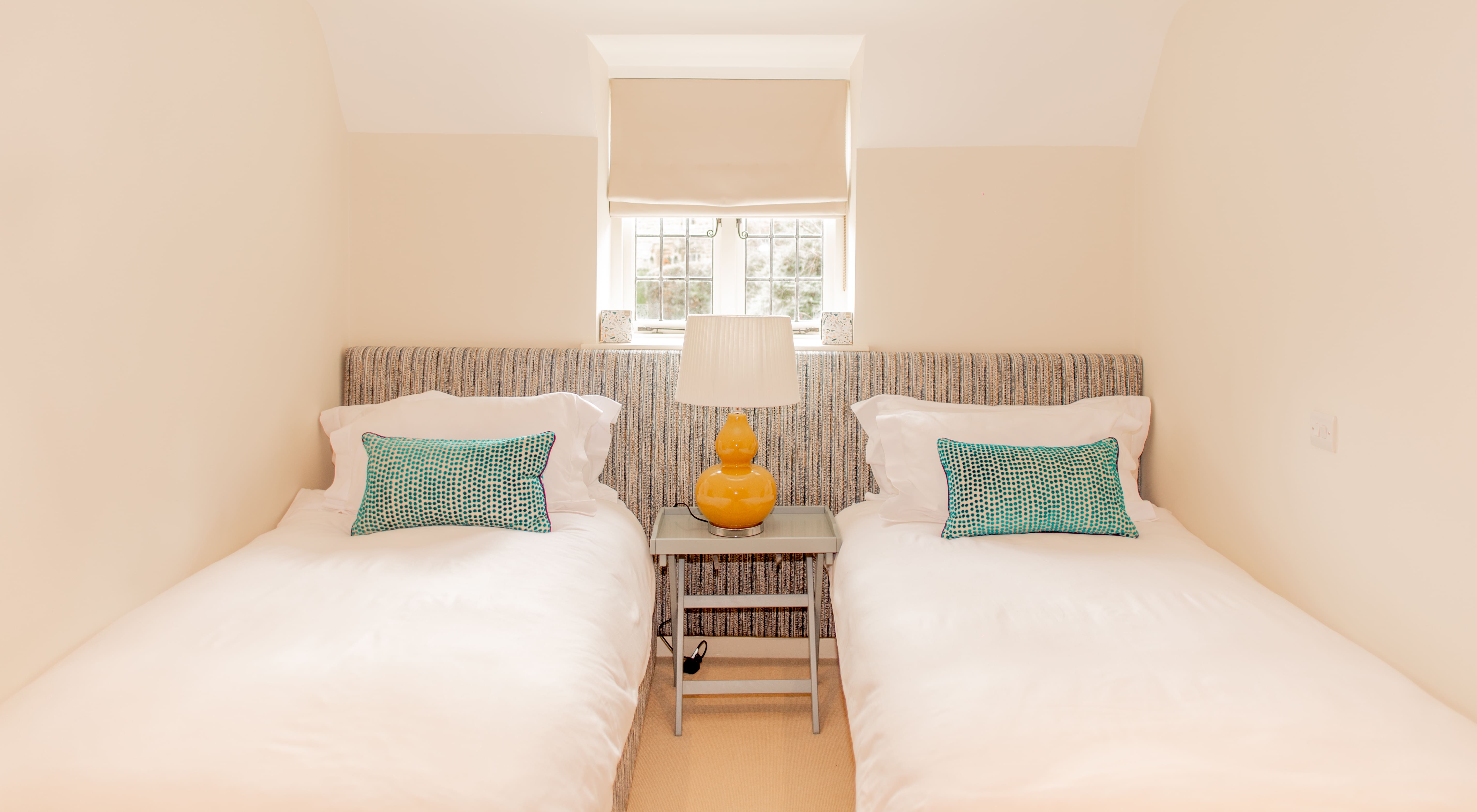 Corte del Cielo: Luxury 3-Bedroom Apartment with Countryside Charm, Chipping Norton