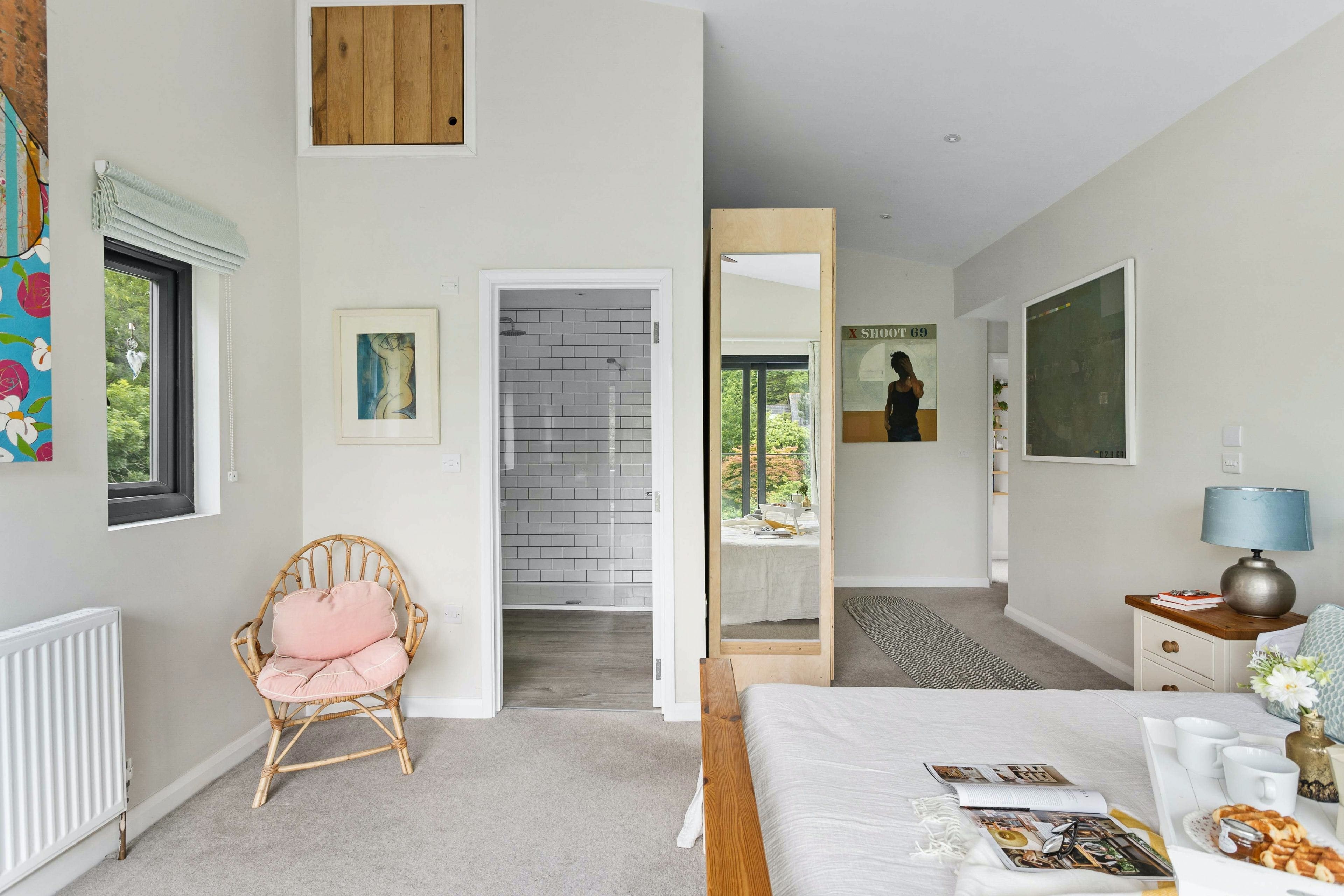 Cottage Erme Dartmouth: Luxury 4-Bedroom Cottage with Garden and Beach Nearby, Dartmouth