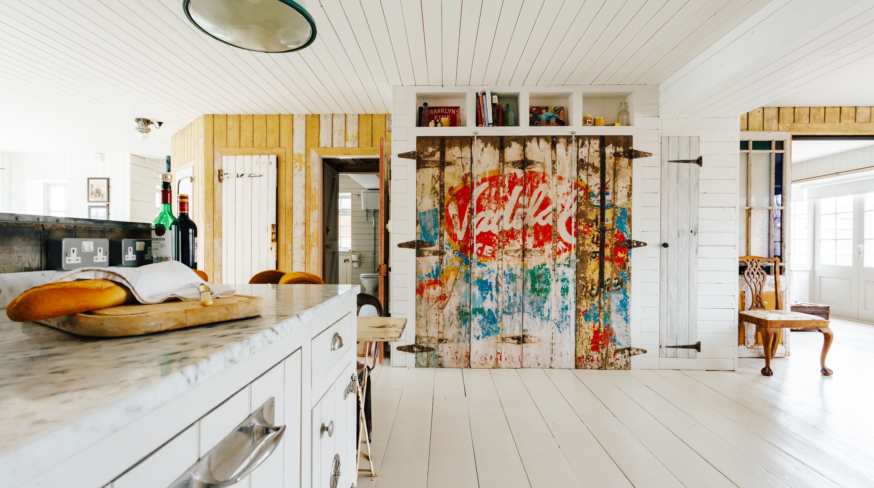 Dune Retreat: Luxury 5-Bedroom Cottage with Beachfront Access, Camber