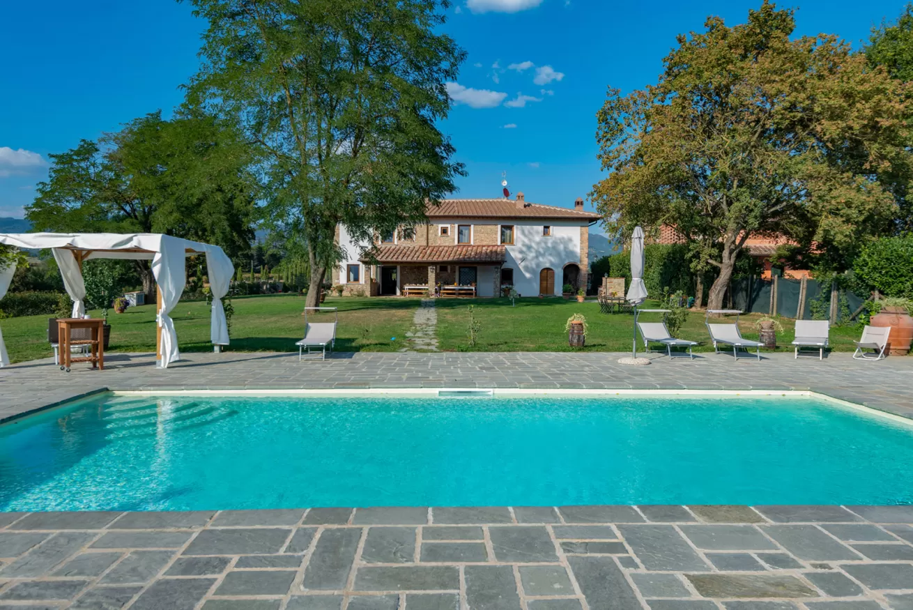 Fattoria Casentino Mugello: Spacious 7-Bedroom Luxury Apartment with Pool, Mugello, Tuscany