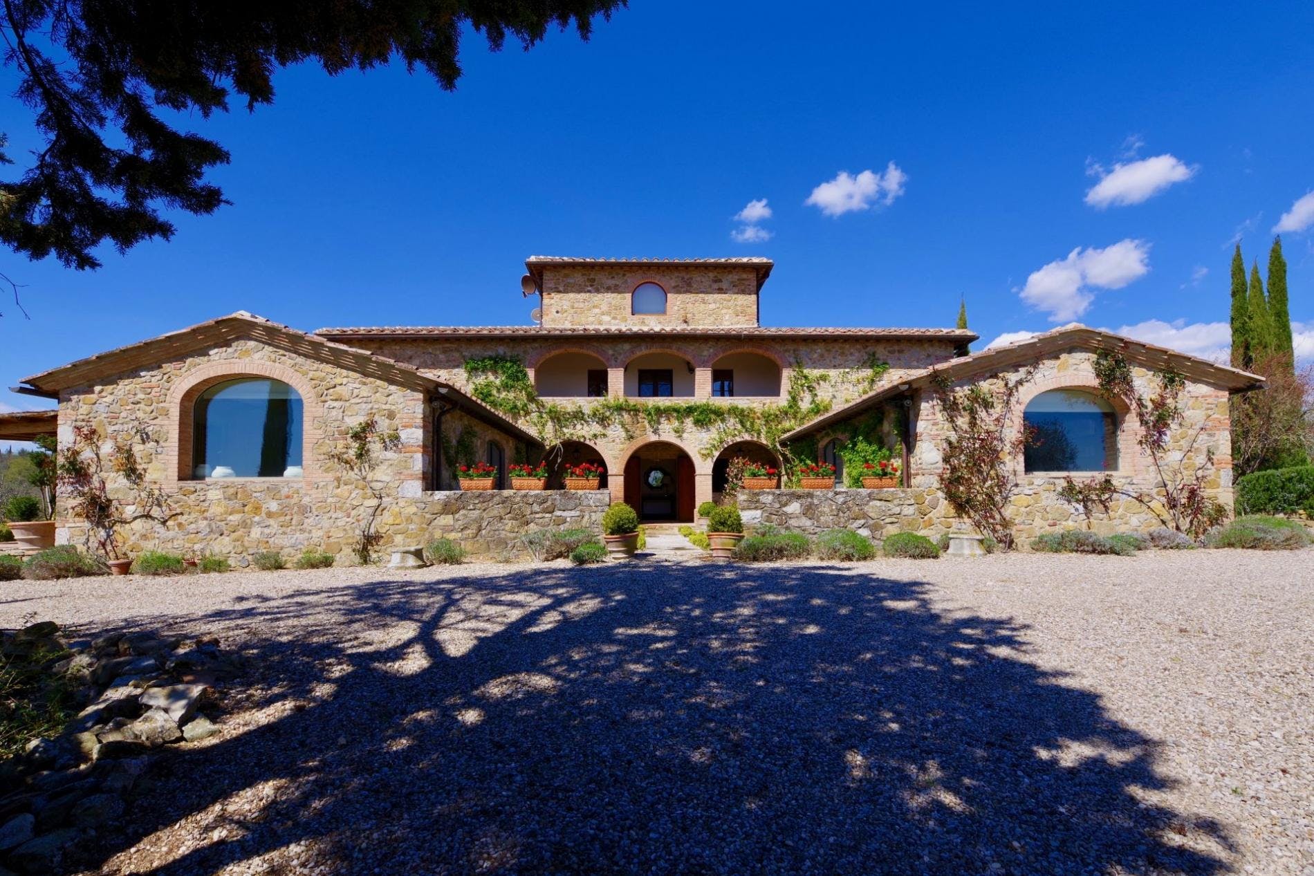 Fattoria Chianti Siena Siena Province: Elegant 6-Bedroom Villa with Pool in the Heart of Tuscany, Siena Province