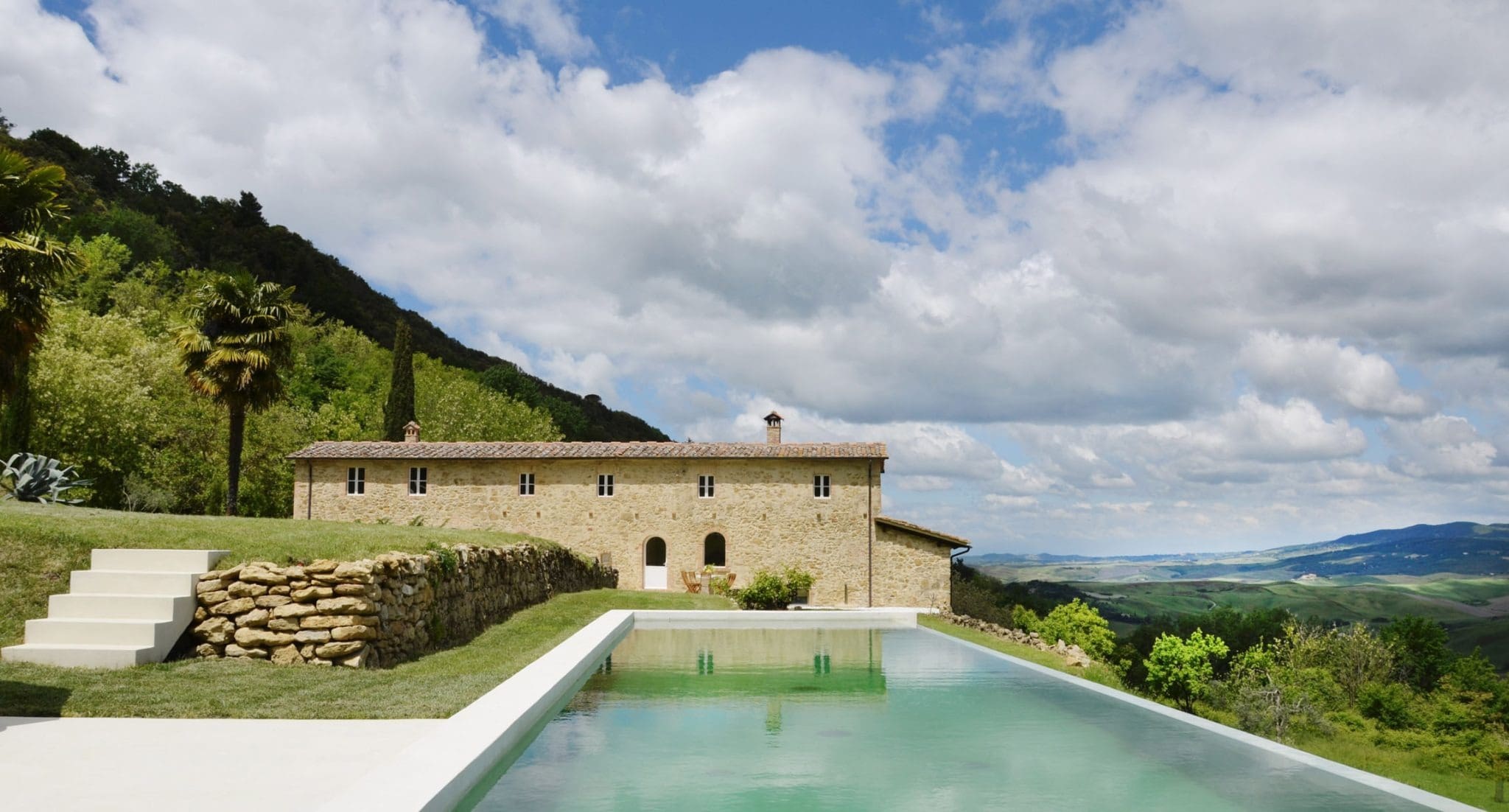 Fattoria Cipresso Volterra: Luxury 7-Bedroom Apartment with Infinity Pool, Tuscany