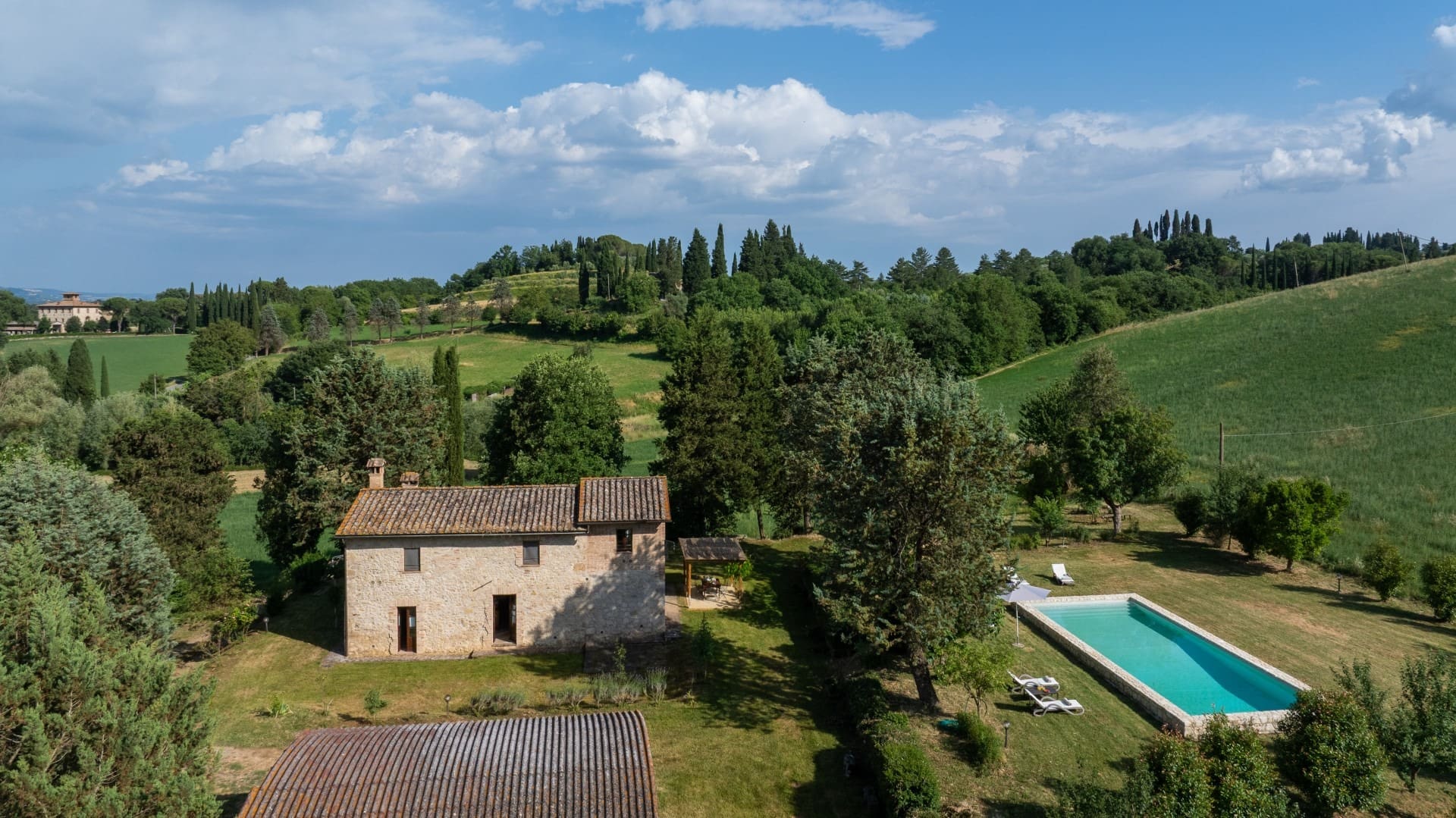 Fattoria Monte Cetona: Luxury 3-Bedroom Apartment with Pool in Tuscany, Sarteano