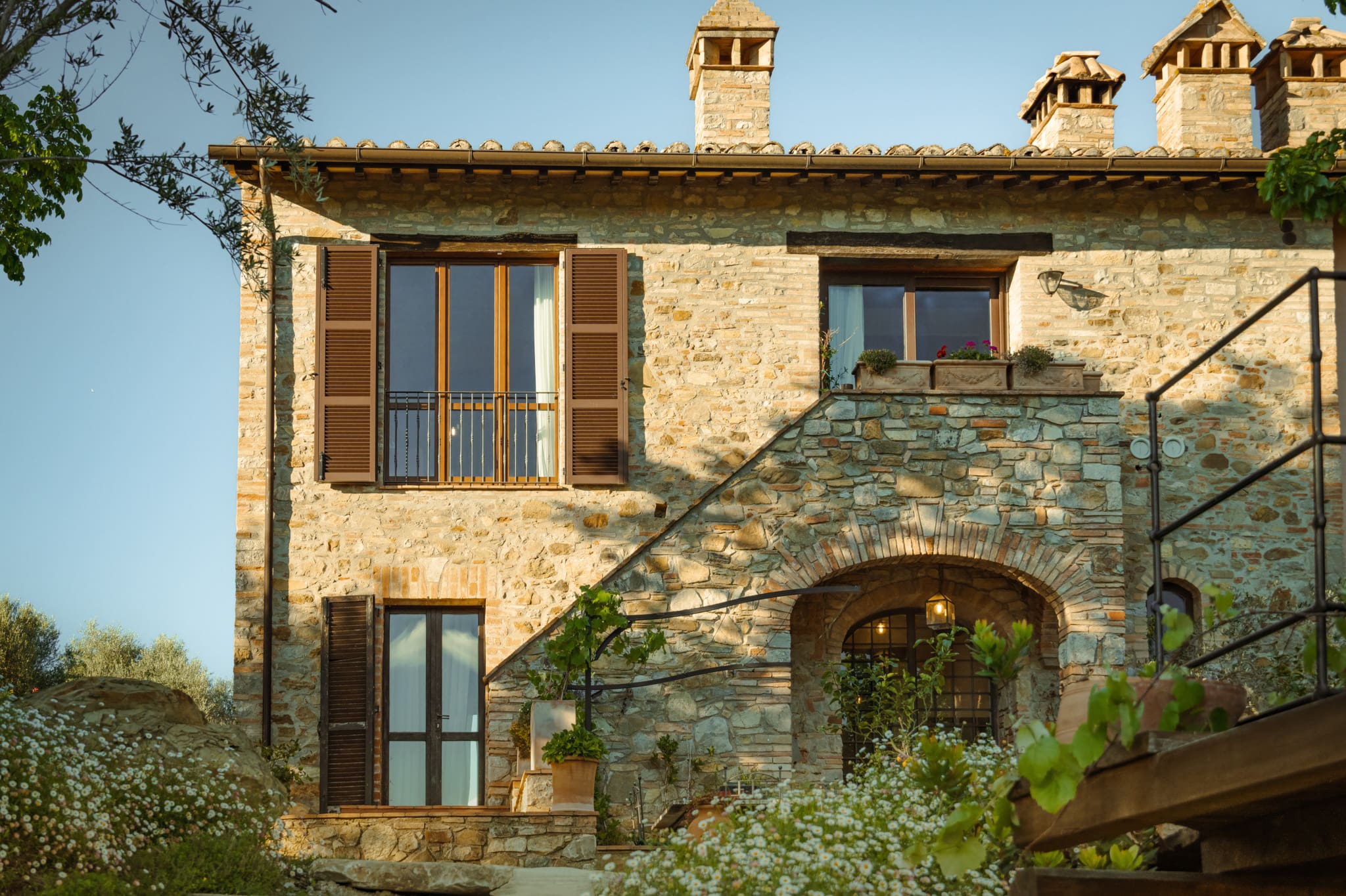 Fattoria Trevi Perugia: 5-Bedroom Luxury Apartment with Pool and Countryside Views, Perugia