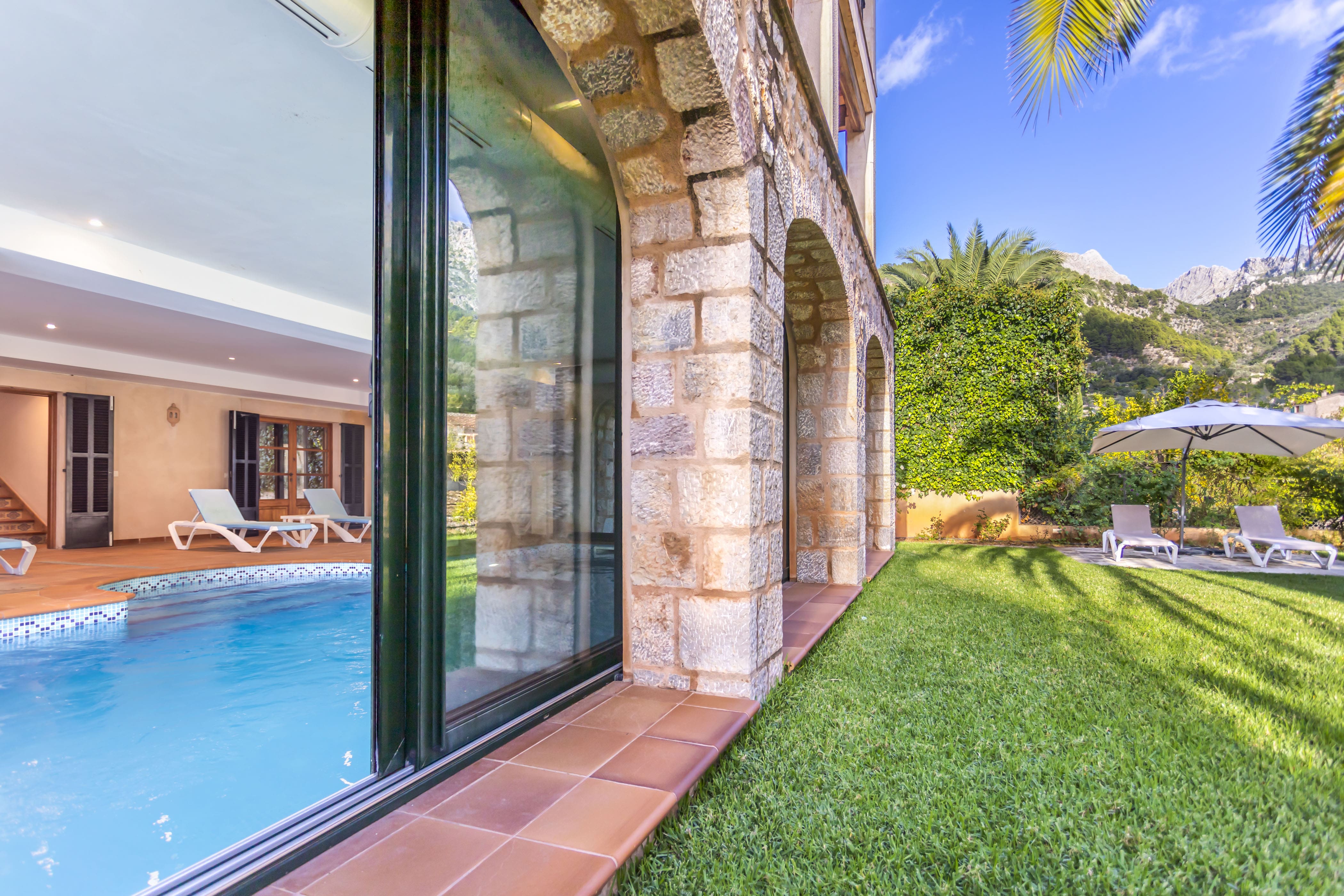 Finca Alfabia Sóller: Luxury 4-Bedroom Villa with Sea Views and Pool, Sóller