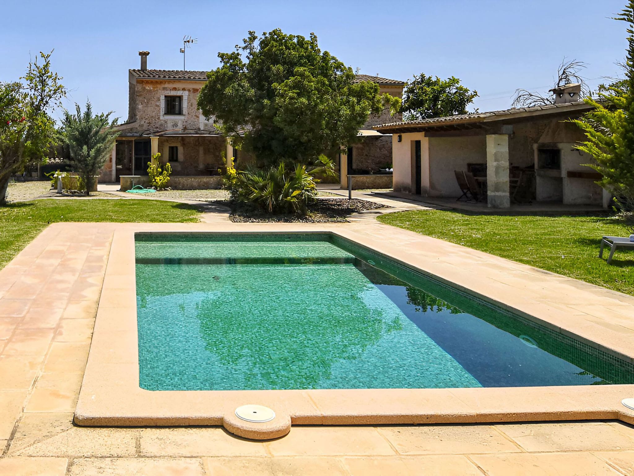 Finca Alforí Búger: Charming 3-Bedroom Farmhouse with Private Pool and Authentic Mallorcan Character in Rural Mallorca
