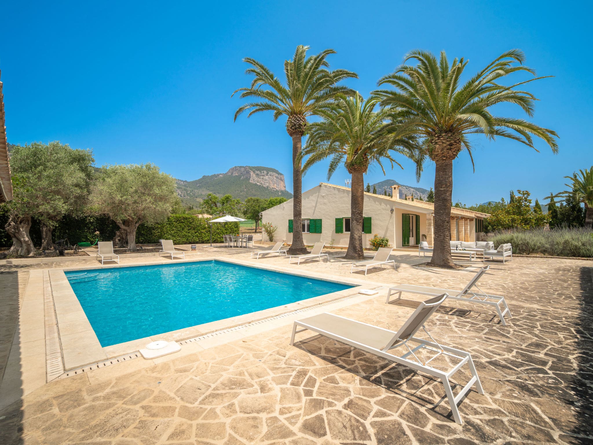 Finca Biniarroi Alaró: Stunning 6-Bedroom Country Estate with Private Pool and Tennis Court in Rural Mallorca