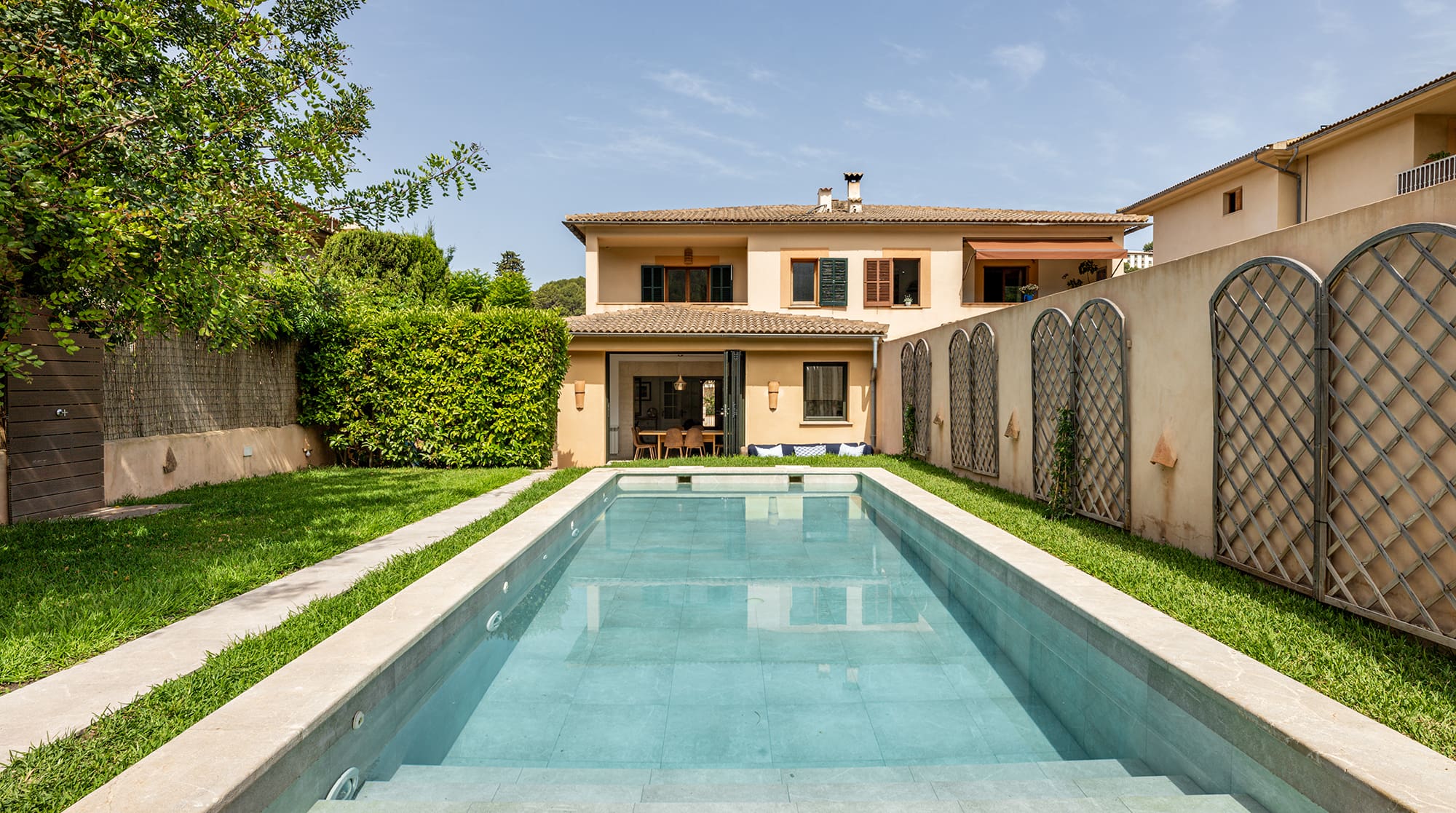 Finca de los Naranjos: Luxury 4-Bedroom Apartment with Swimming Pool, Sóller