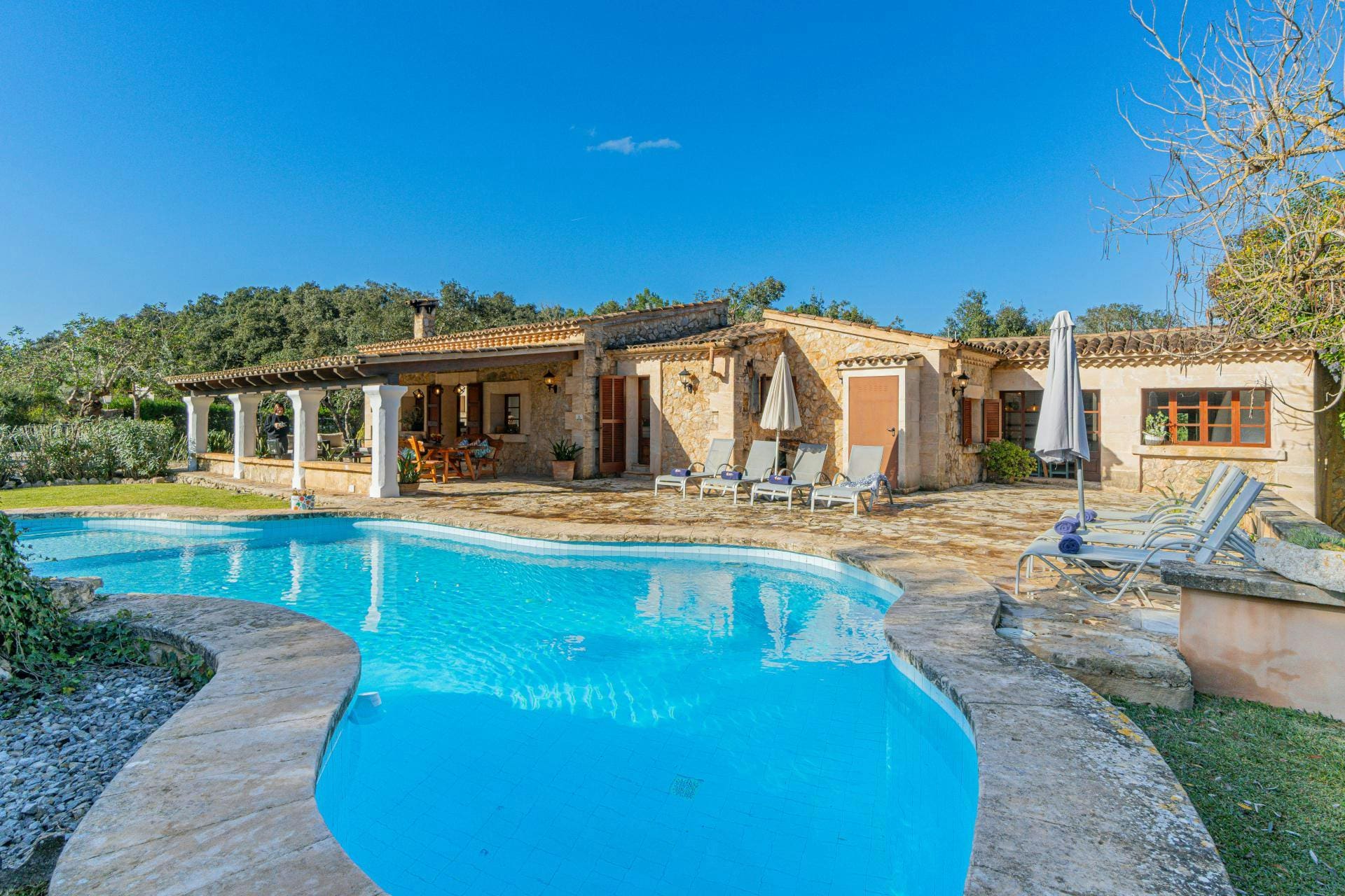Finca Llevant Pollença: Spacious 4-Bedroom Villa with Seaview and Pool, Pollença