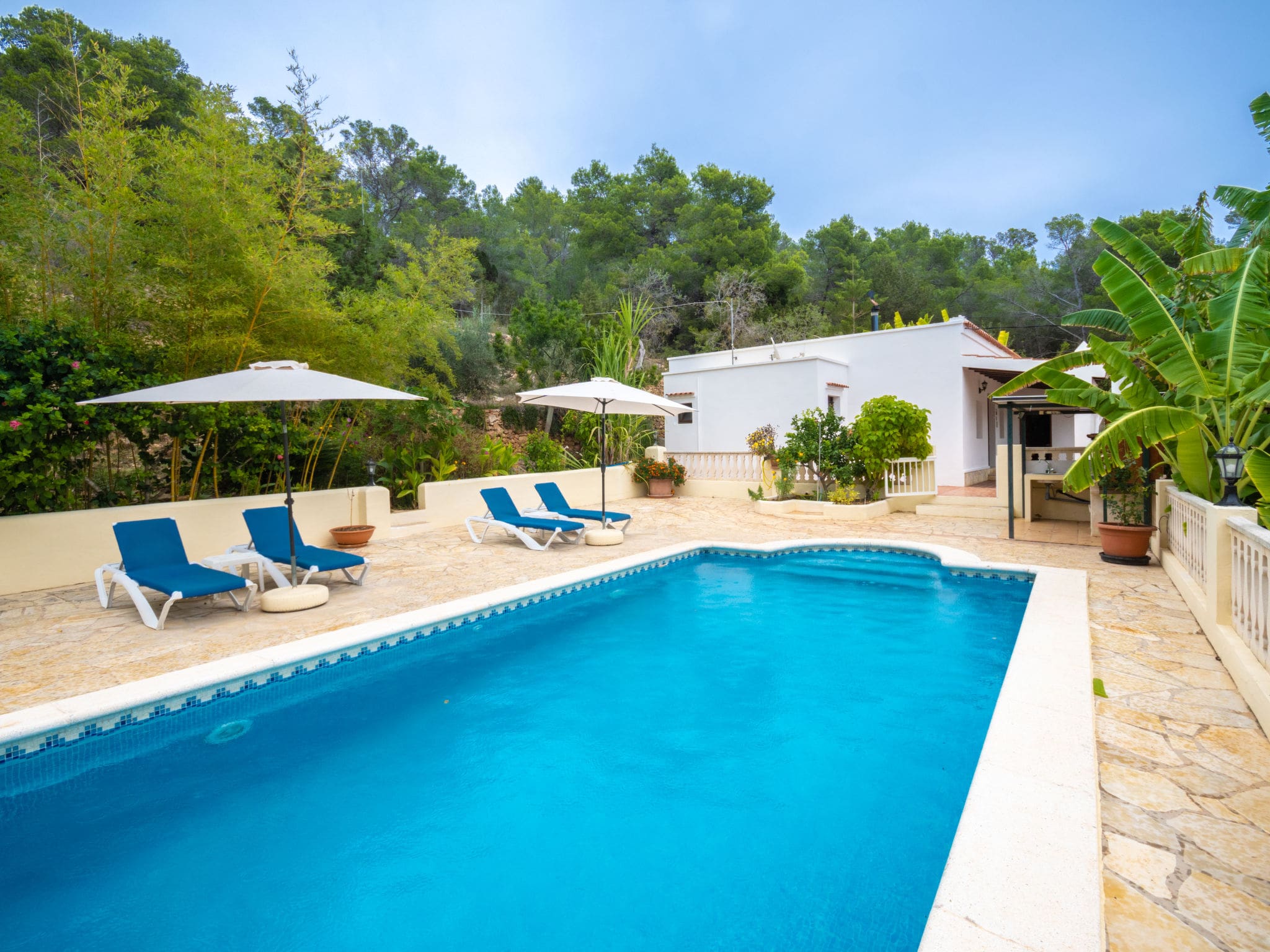 Finca Puig Sant Carles: Authentic 3-Bedroom Farmhouse with Private Pool and Peaceful Rural Setting in Ibiza