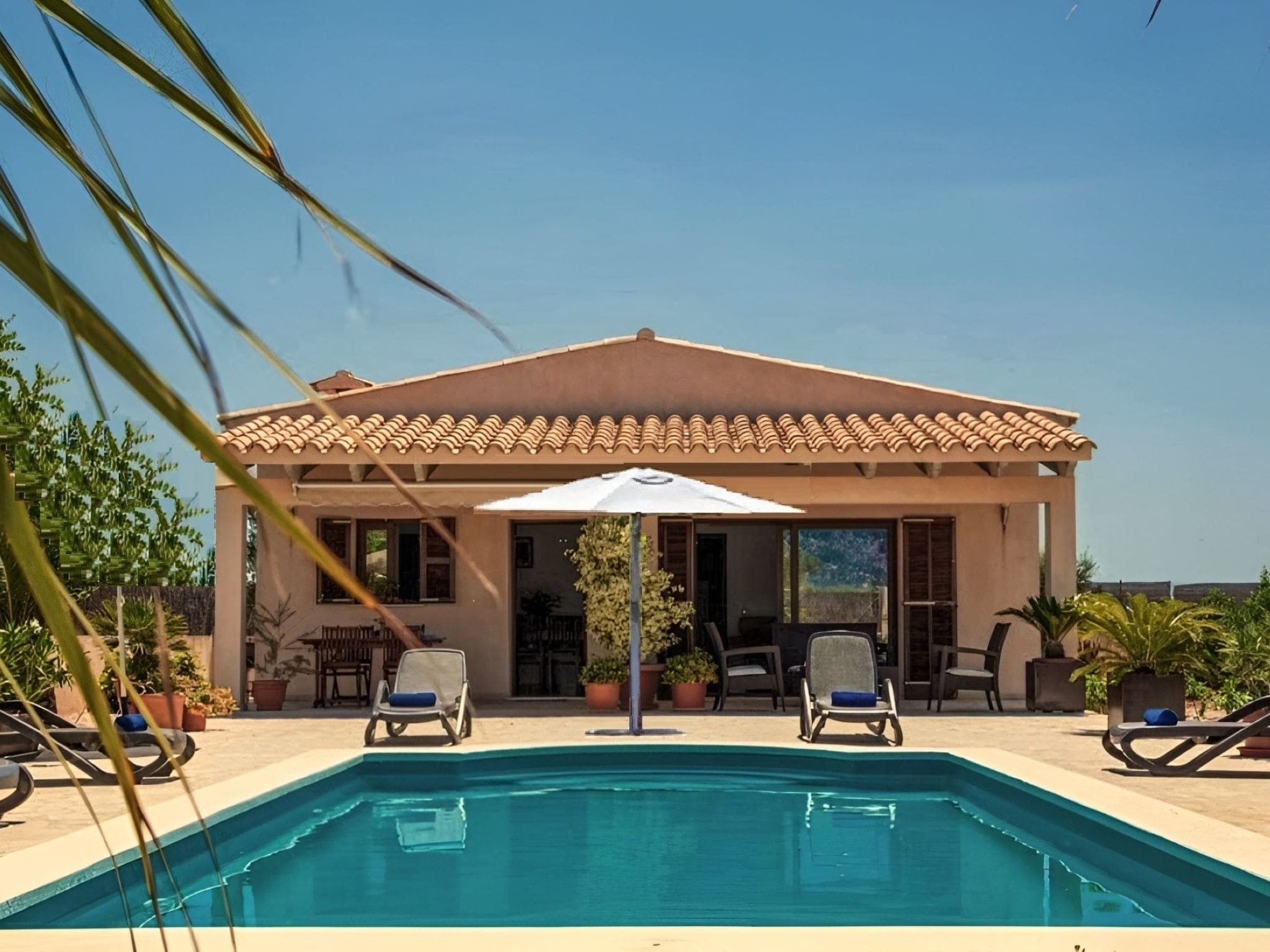 Finca Raiguer Campanet: Modern 3-Bedroom Family Villa with Mountain Views and Tranquil Gardens in Rural Mallorca