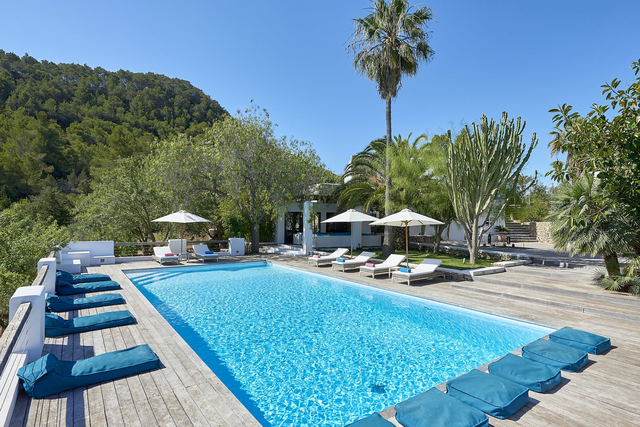 Finca Sabina SanJosé: Luxury 5-Bedroom Apartment with Pool, San José, Ibiza