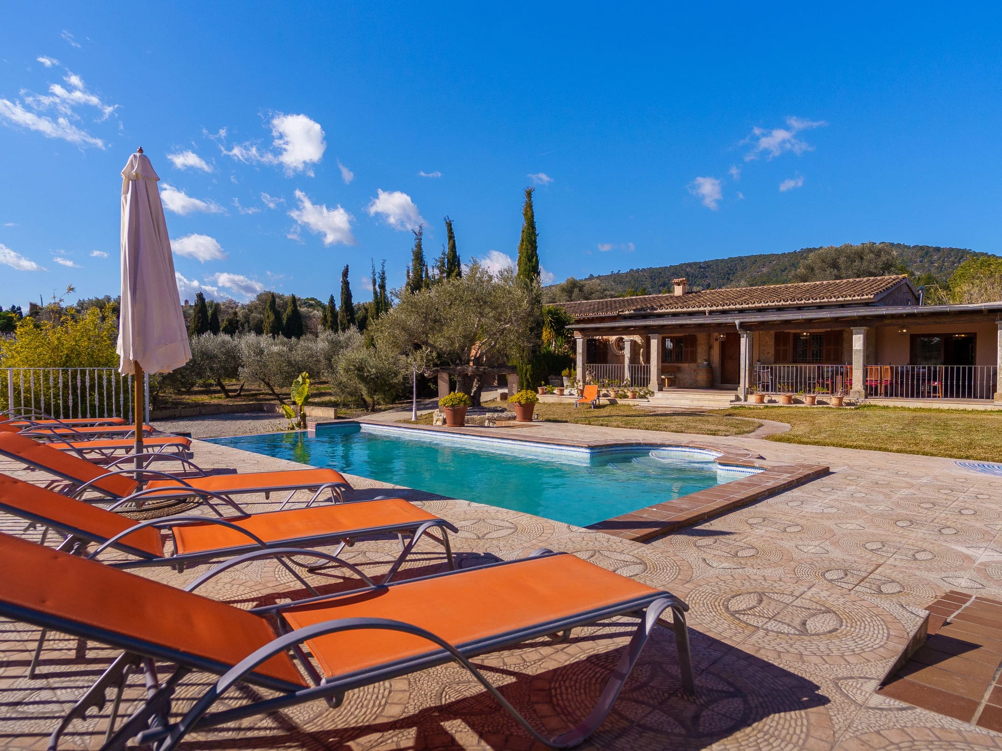 Finca Tramuntana Biniamar: Beautiful Four-Bedroom Farmhouse with Private Pool and Mountain Views in Rural Mallorca