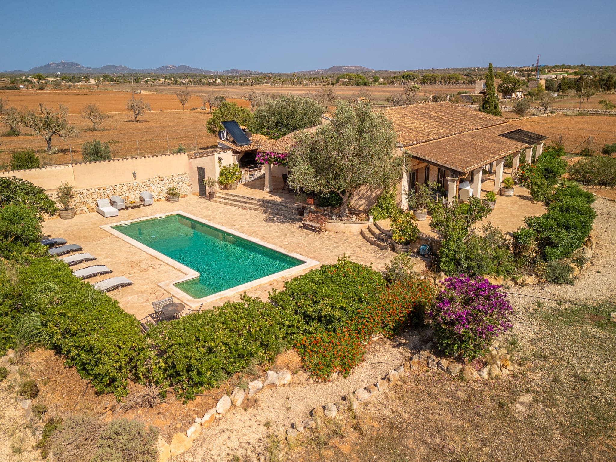 Finca Tramuntana Campos: Stunning 4-Bedroom Mountain View Villa with Private Pool and Eco-Friendly Features