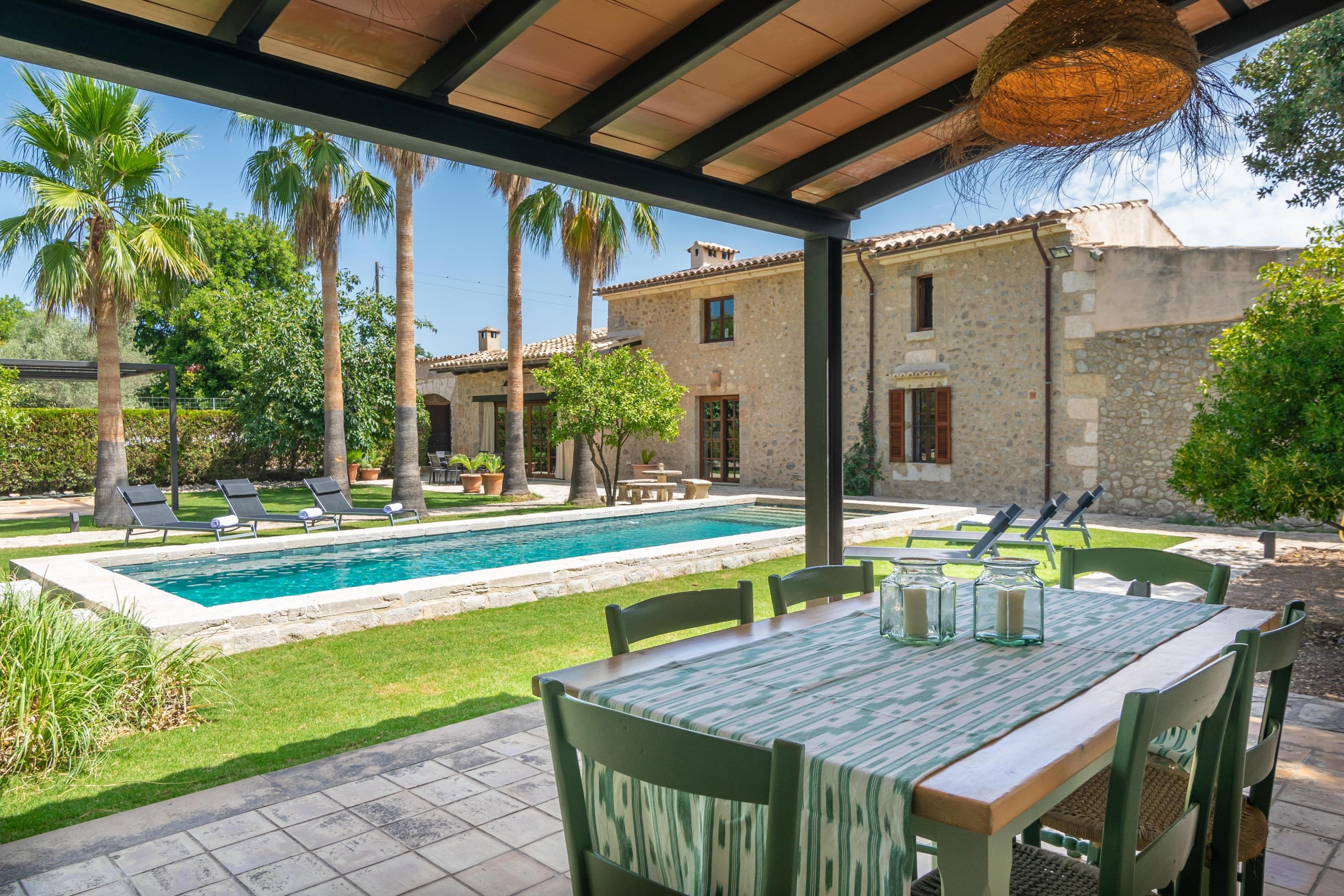 Finca Tramuntana Inca Inca: Luxury 3-Bedroom Apartment with Countryside Views, Inca, Mallorca
