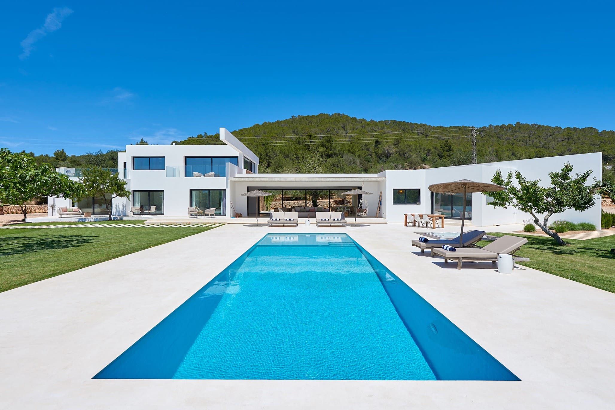 Finca Tramuntana Sant Joan: Luxury 8-Bedroom Villa with Seaview and Pool, North Ibiza
