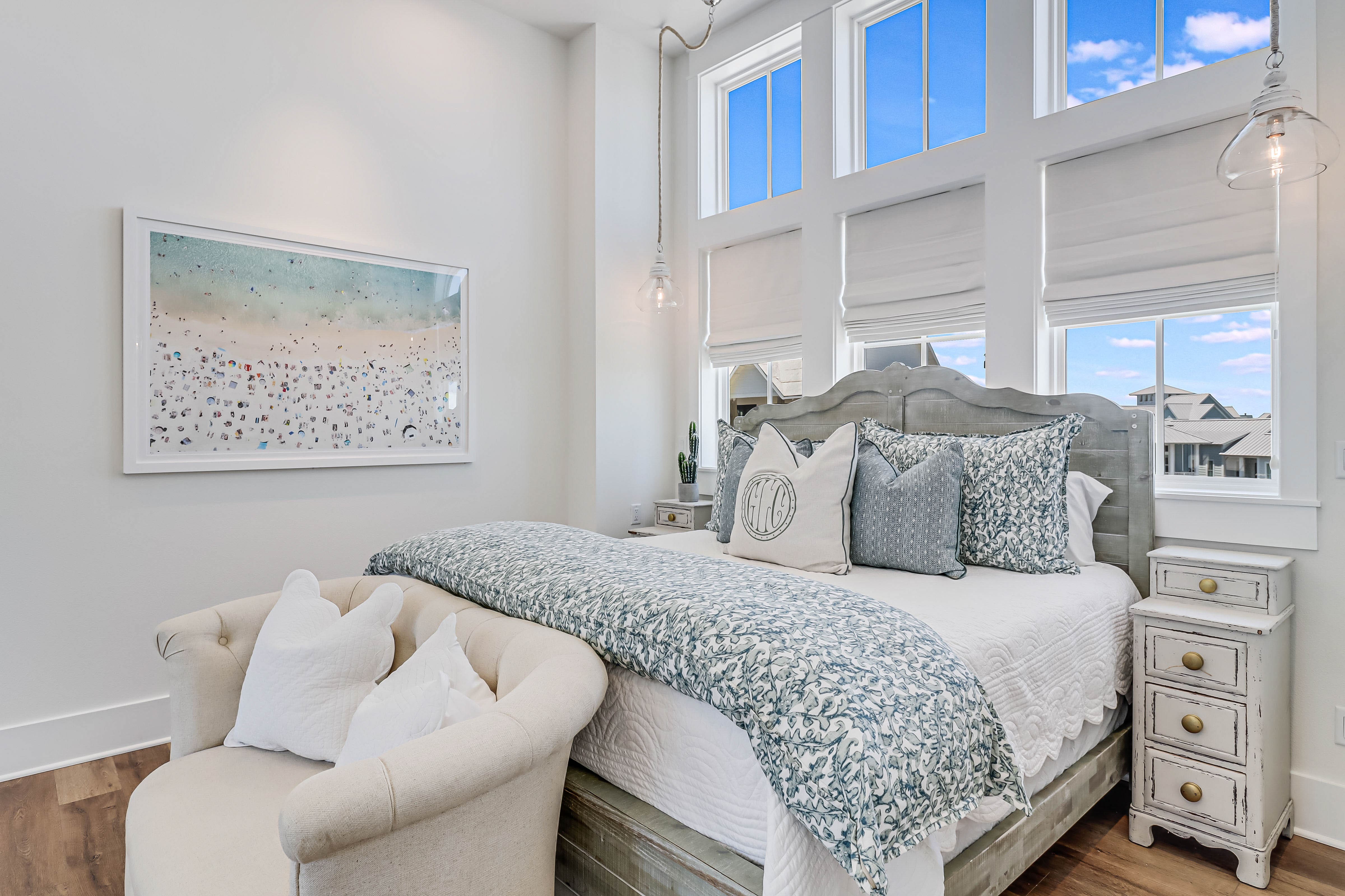 Gulf Breeze Estate Texas: Luxury 5-Bedroom Villa Rental Nueces County with Resort Amenities and Gulf Views