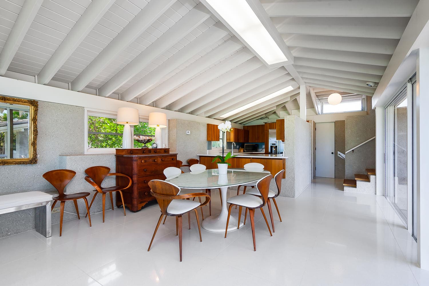 Gulf Horizon Villa: 3-Bedroom Beachfront Luxury Villa Rental Florida Keys with Gulf Views