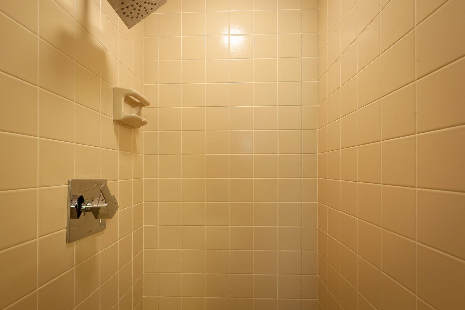 Gulf Horizon Villa: 3-Bedroom Beachfront Luxury Villa Rental Florida Keys with Gulf Views