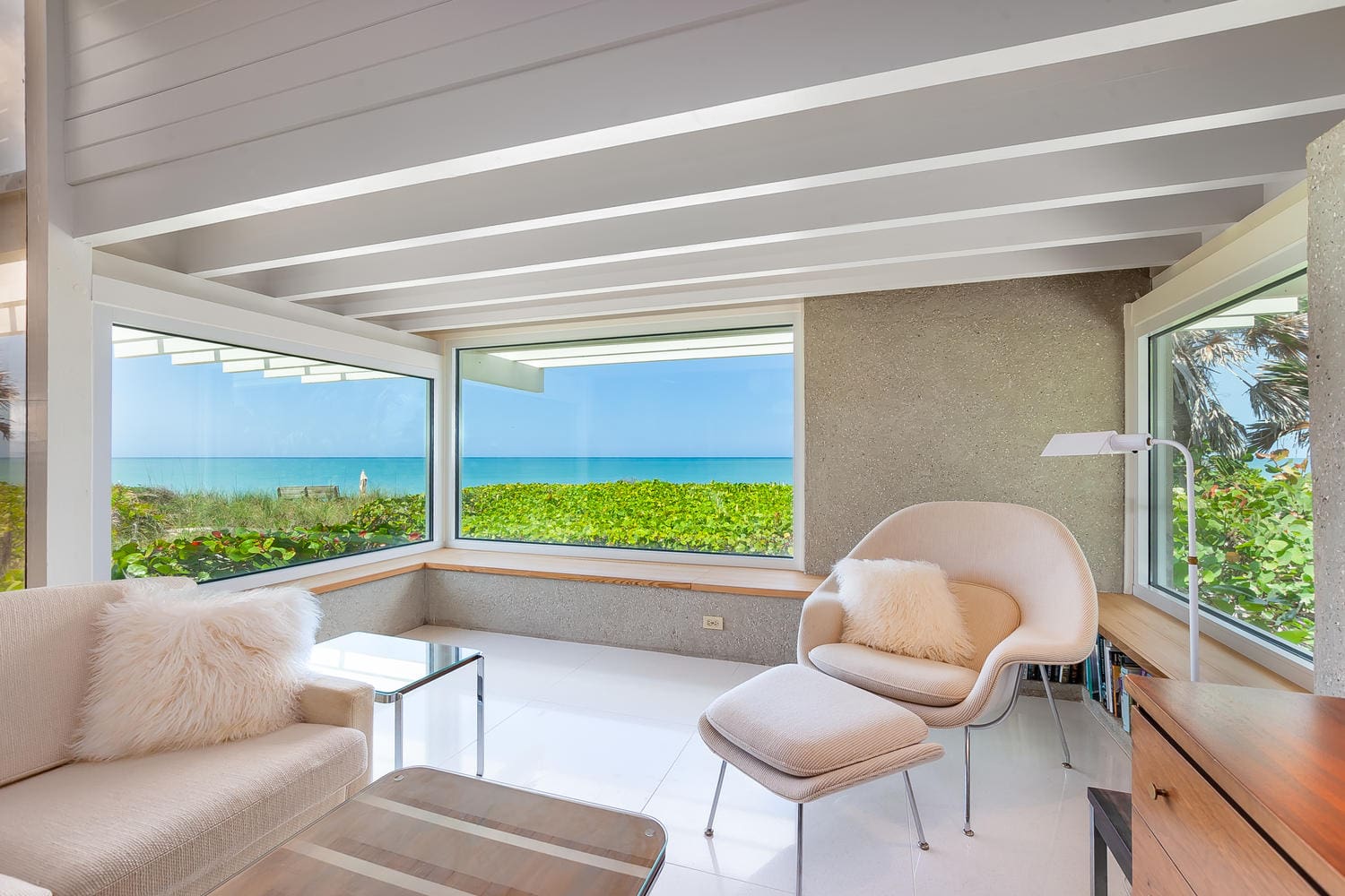 Gulf Horizon Villa: 3-Bedroom Beachfront Luxury Villa Rental Florida Keys with Gulf Views