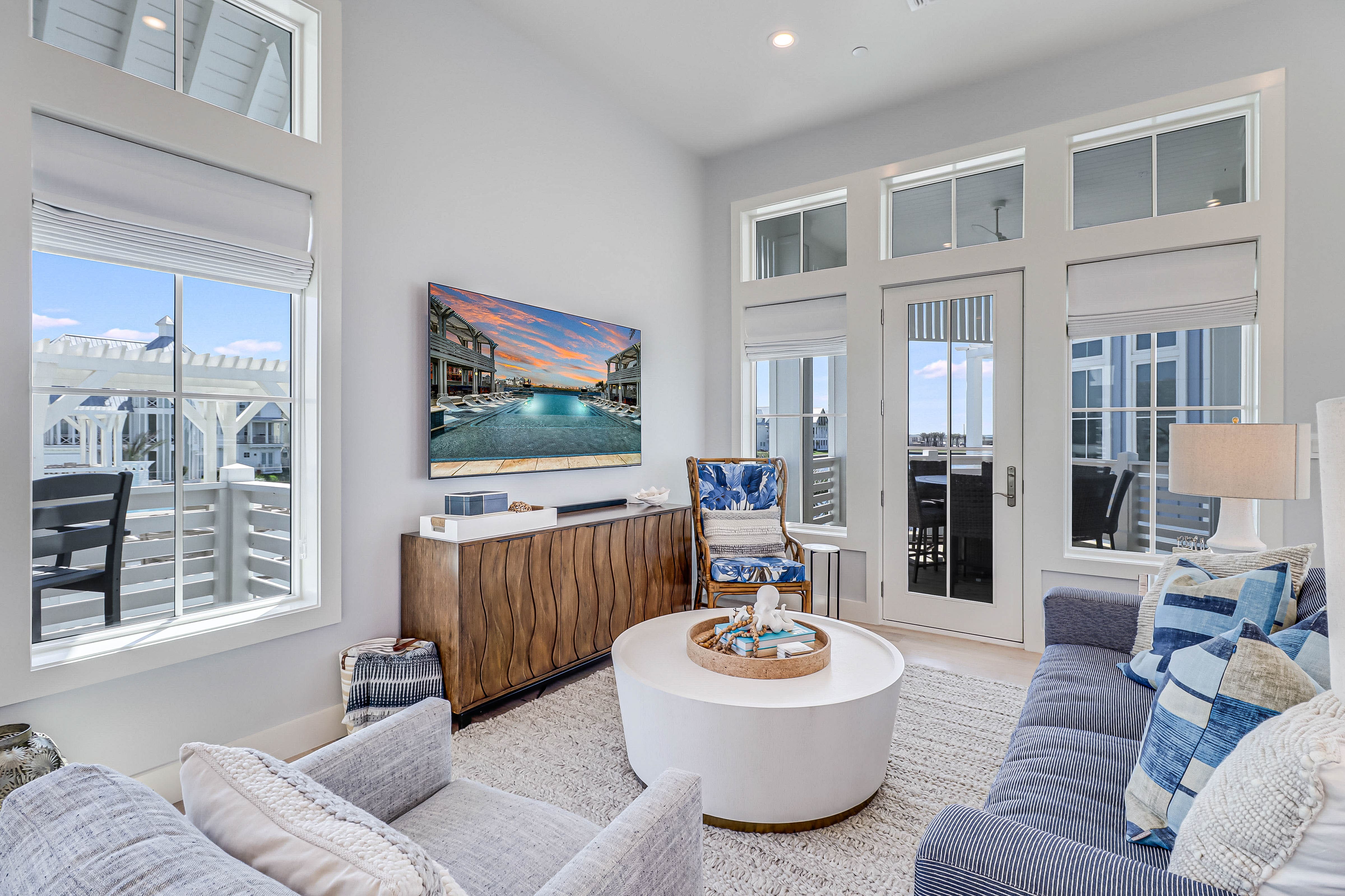 Gulf Tower Villa: Luxury 6-Bedroom Resort Villa with Pool and Beach Access in Nueces County Texas