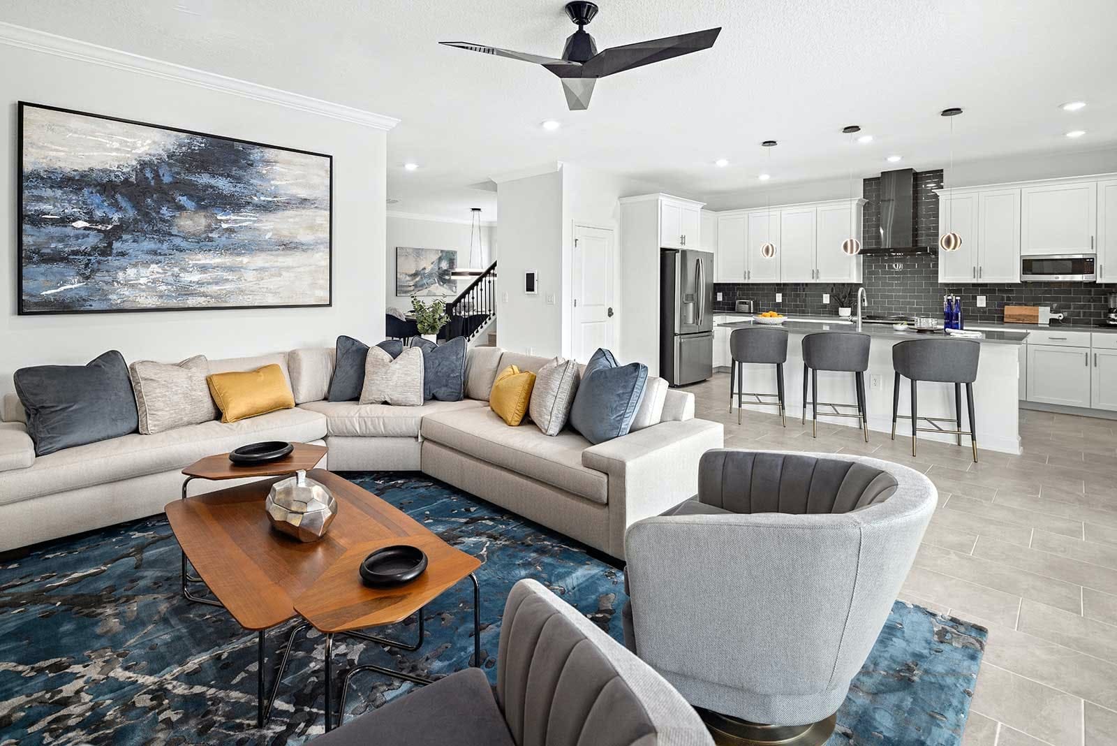 House Ais Brevard: Spacious 6-Bedroom Chateau with Seaview and Pool, South Beach