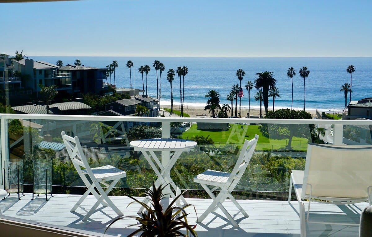 House Aliso Laguna: Luxury 3-Bedroom House with Seaview and Tennis Court, Laguna Beach
