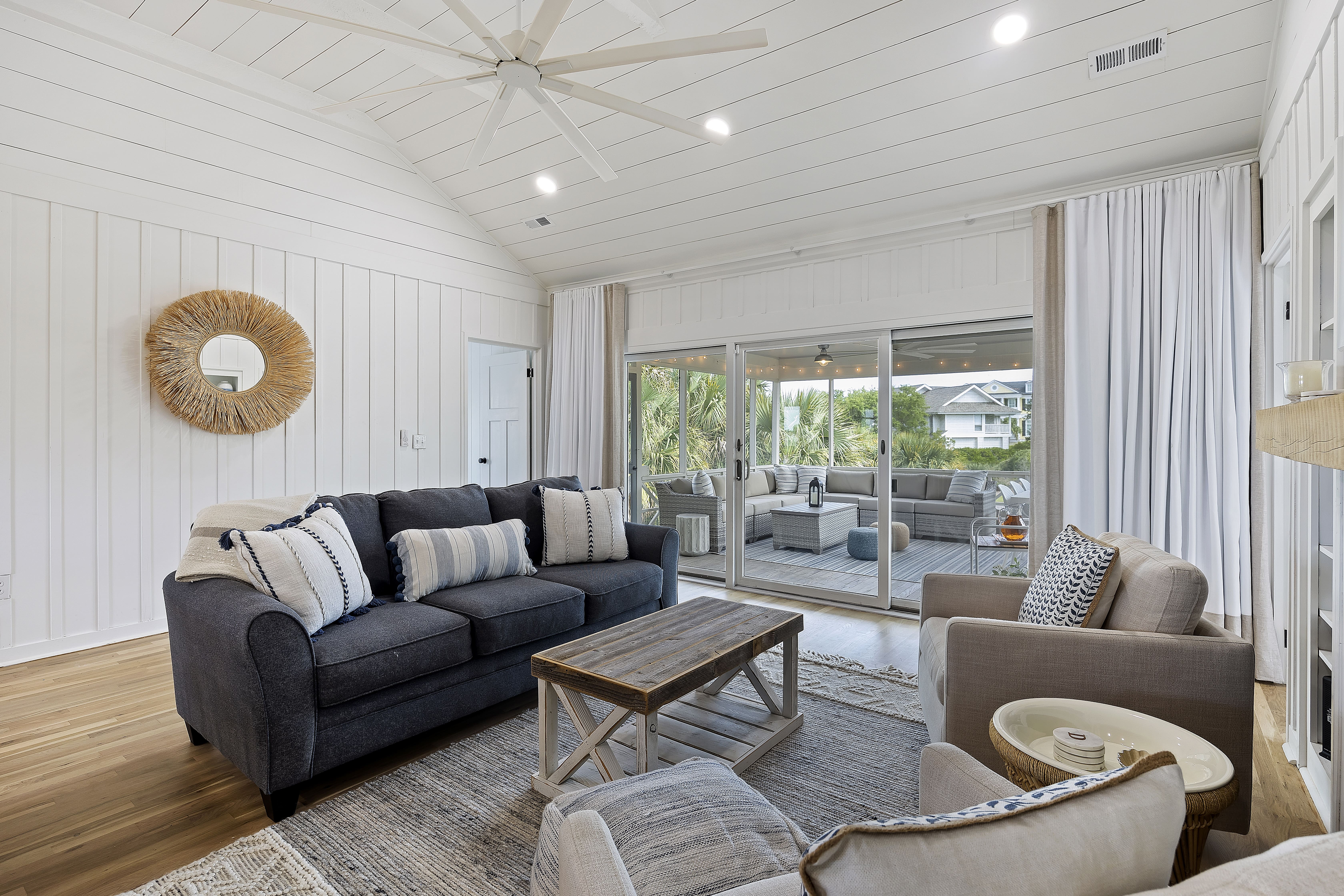 House Angel Oak Johns Island 3: Luxury 3-Bedroom Villa with Seaview and Pool, Johns Island