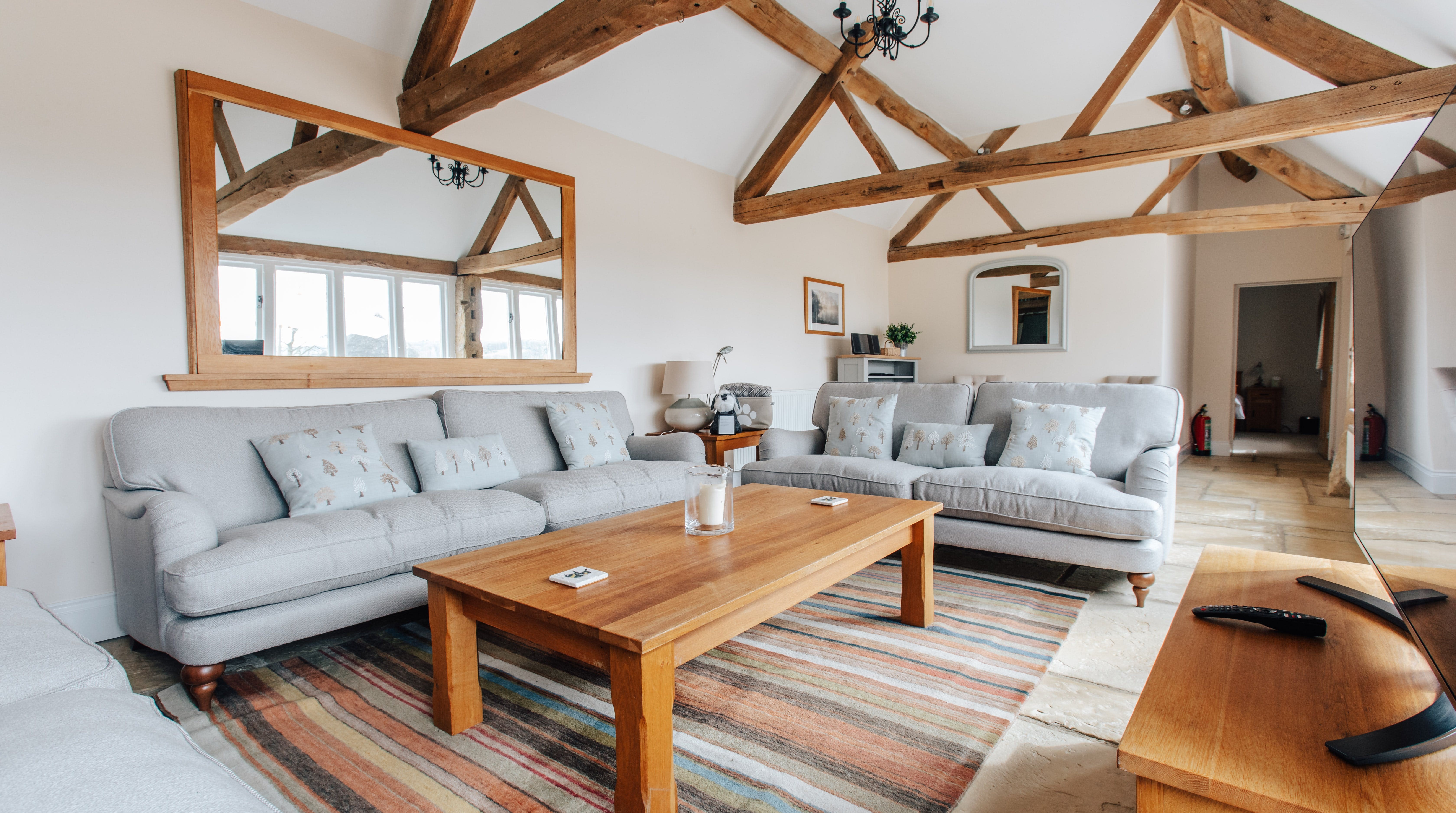 House Avonlea Stratford-upon-Avon: Spacious 4-Bedroom Family-Friendly Apartment Rental Stratford-upon Avon