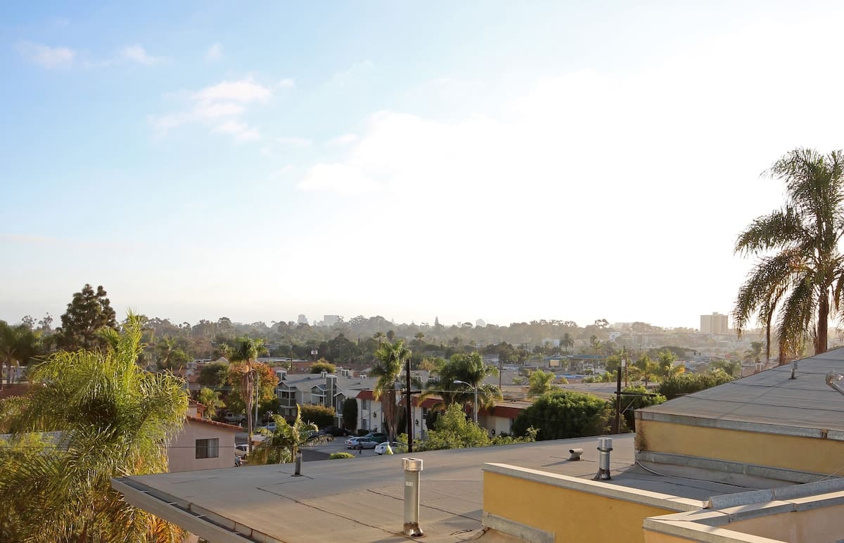 House Balboa Hillcrest: Luxury 2-Bedroom Apartment with Sauna and Air-Con, Hillcrest